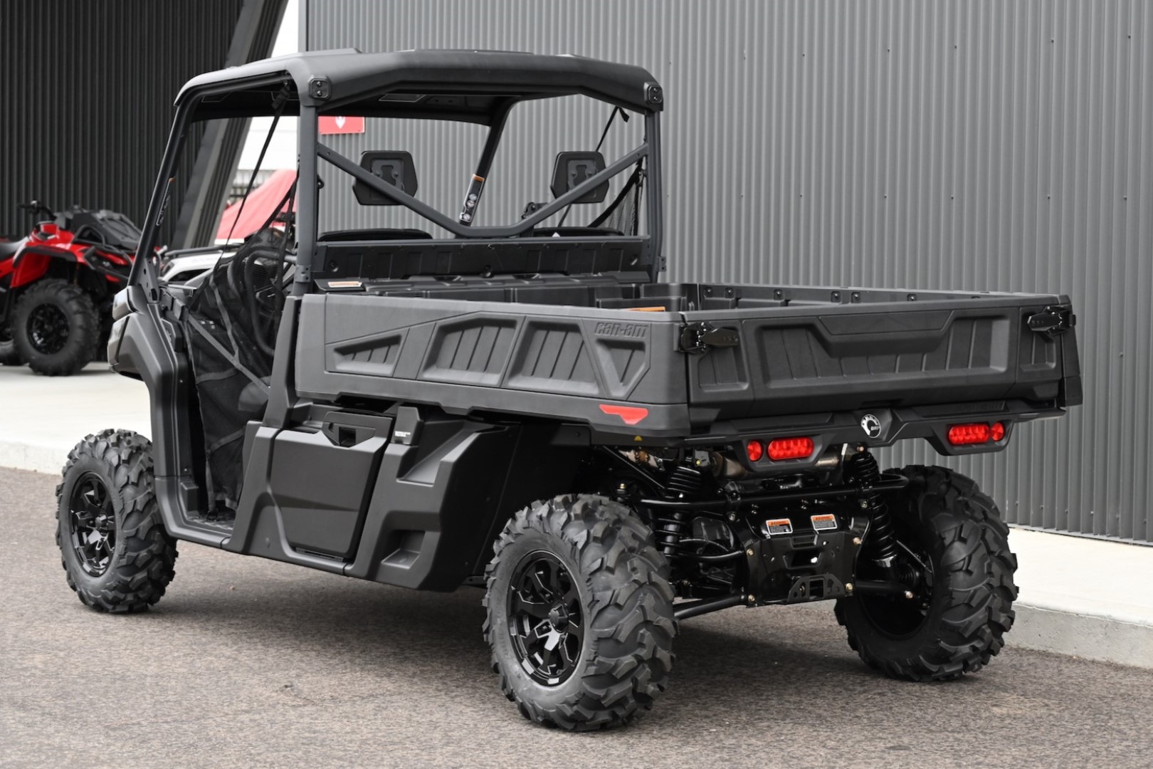 2025 Can-Am DEFENDER PRO XT HD10 - Photo 3