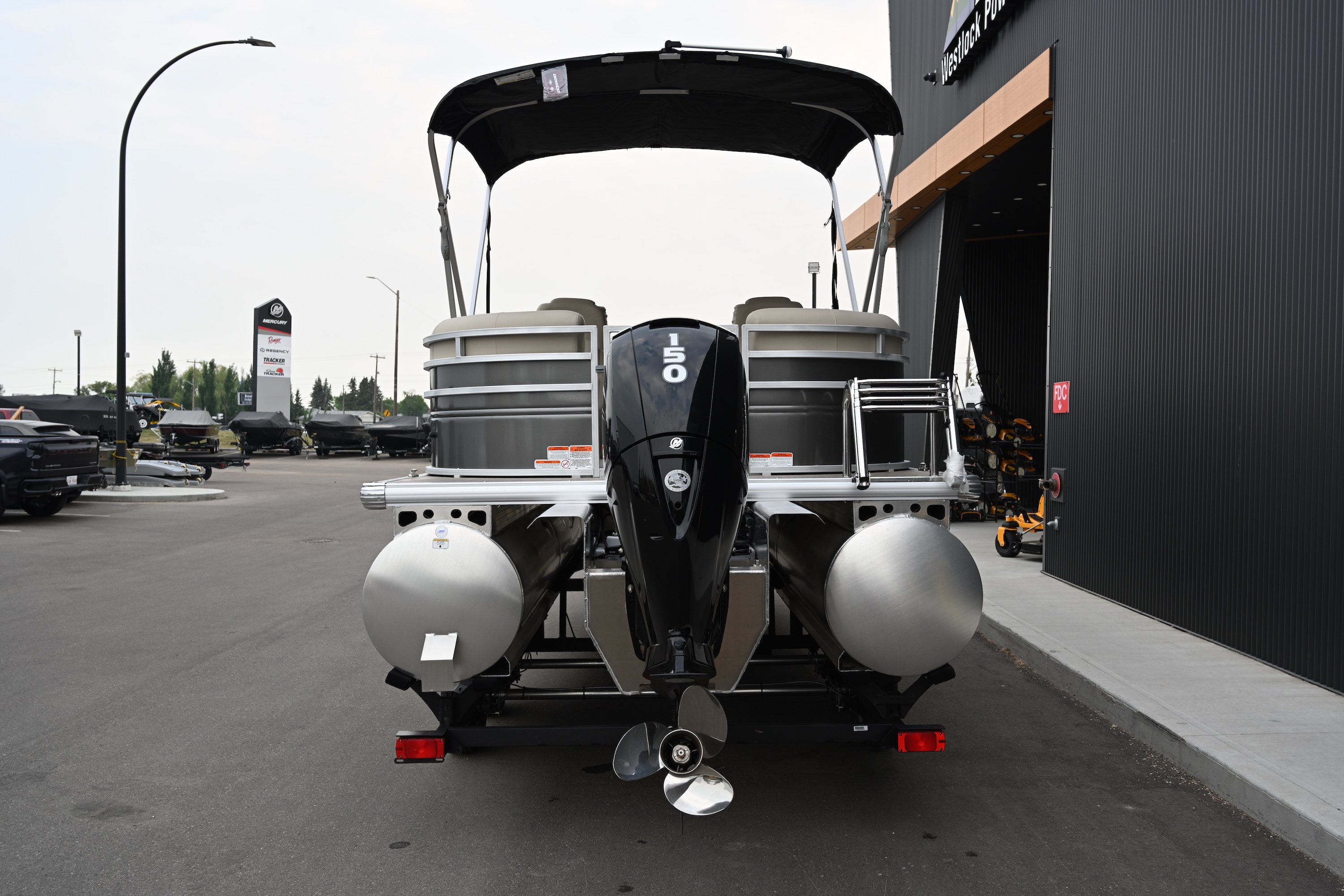 2025 Sun Tracker Party Barge® 22 XP3 - Photo 5