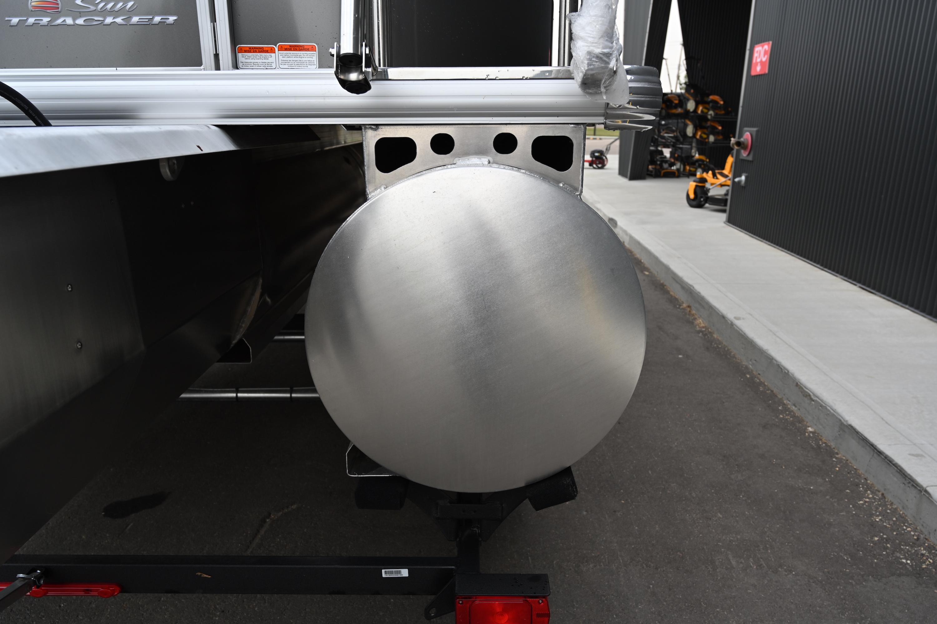 2025 Sun Tracker Party Barge® 22 XP3 - Photo 7