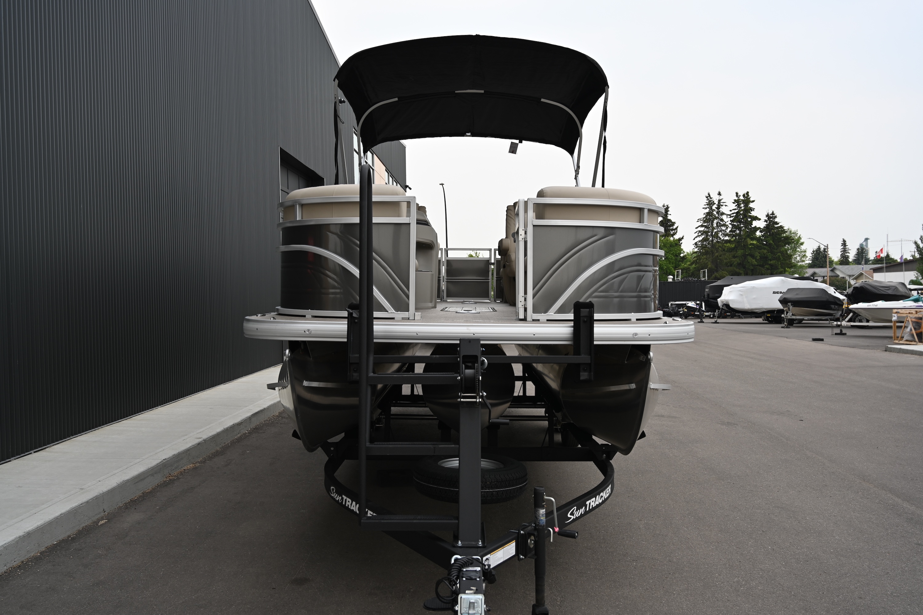 2025 Sun Tracker Party Barge® 22 XP3 - Photo 9