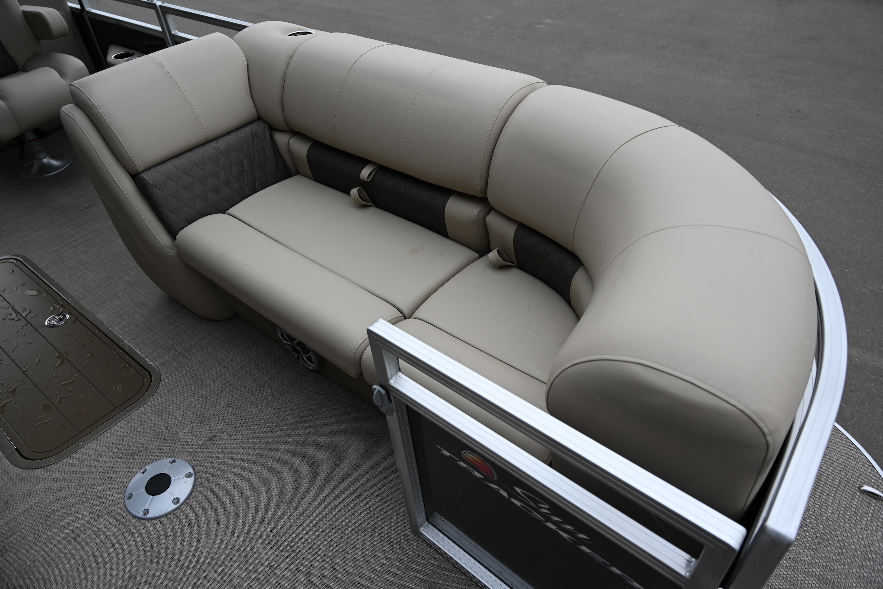 2025 Sun Tracker Party Barge® 22 XP3 - Photo 12