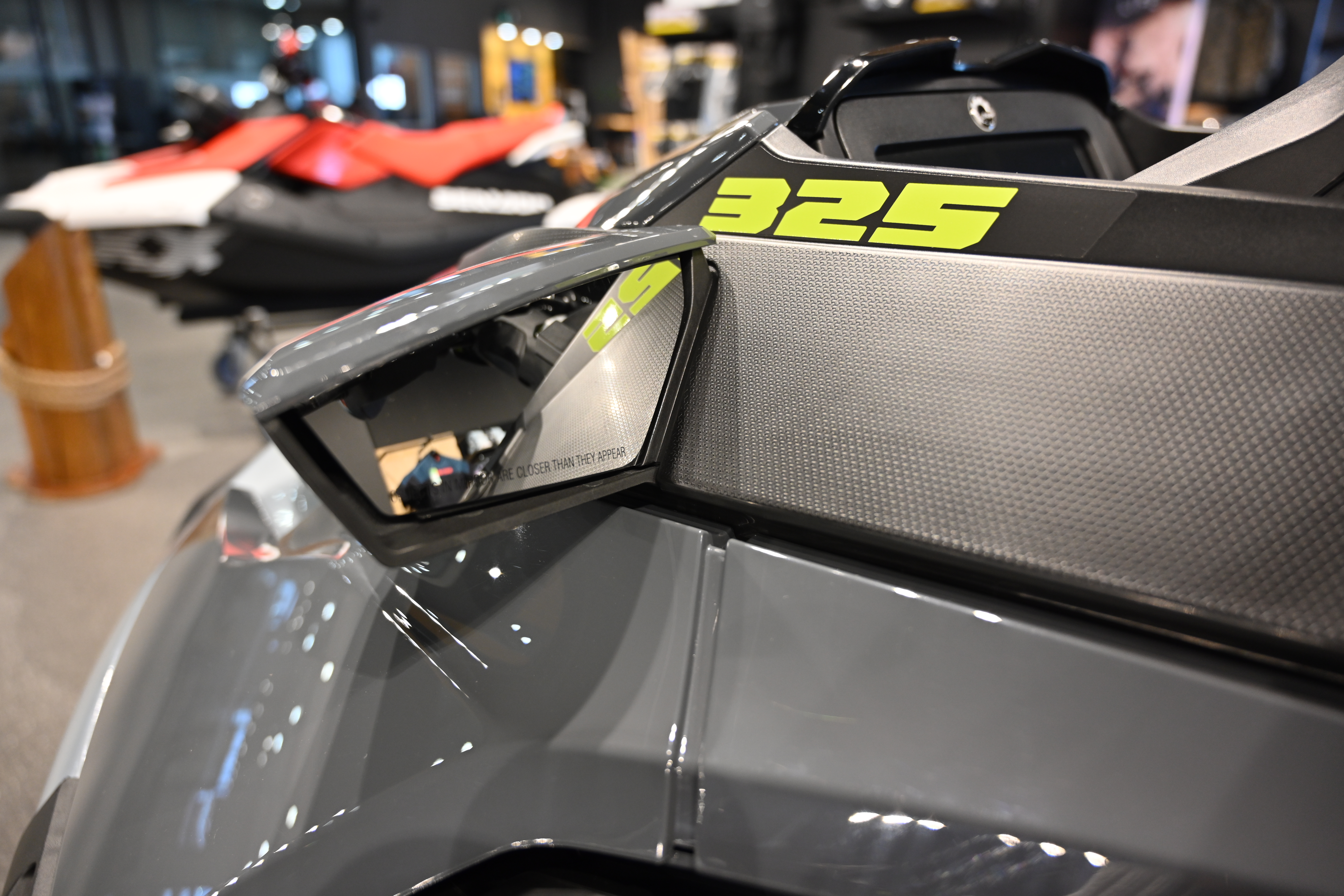 2025 Sea-Doo RXT-X 325 W/SOUND - Photo 9