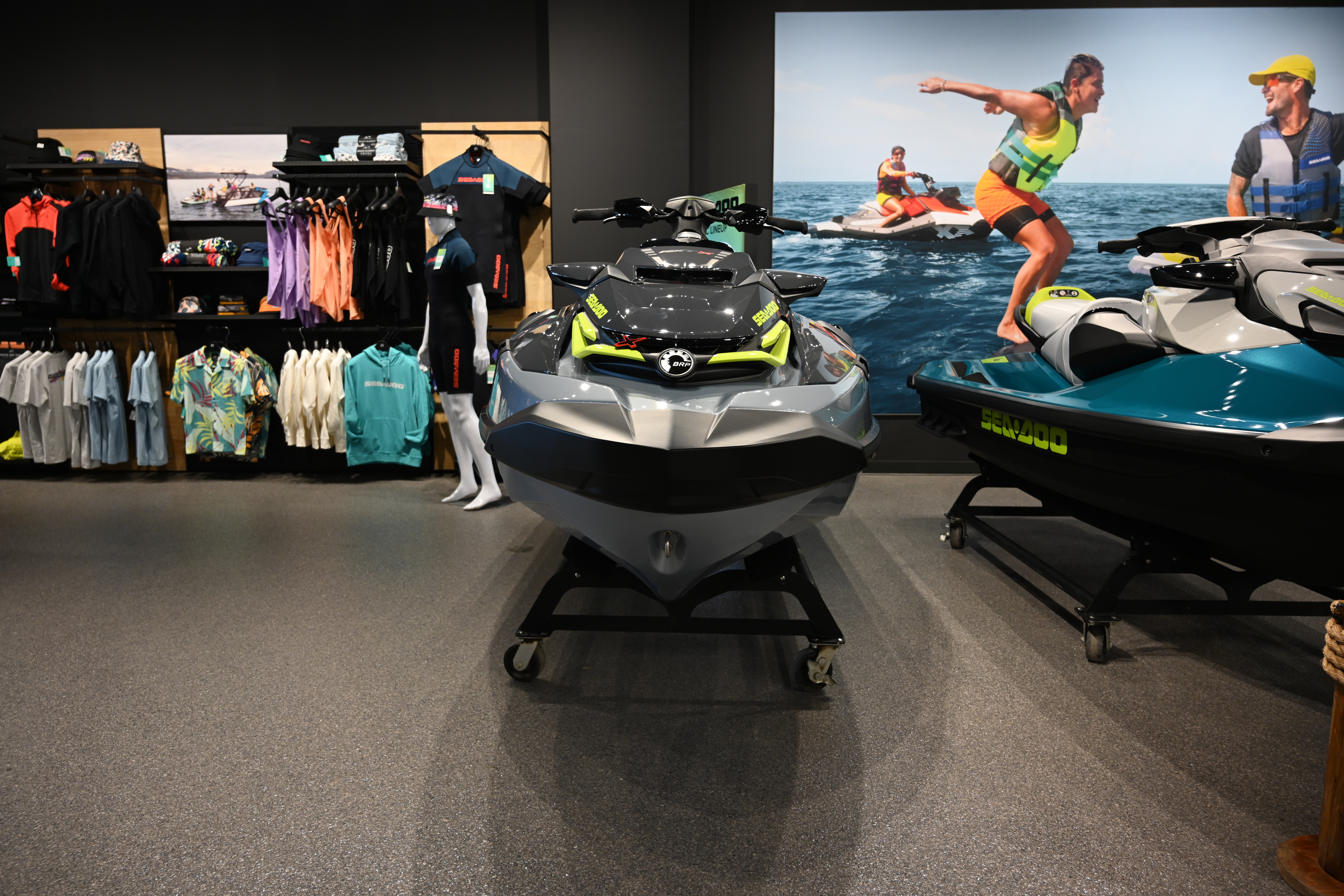 2025 Sea-Doo RXT-X 325 W/SOUND - Photo 3