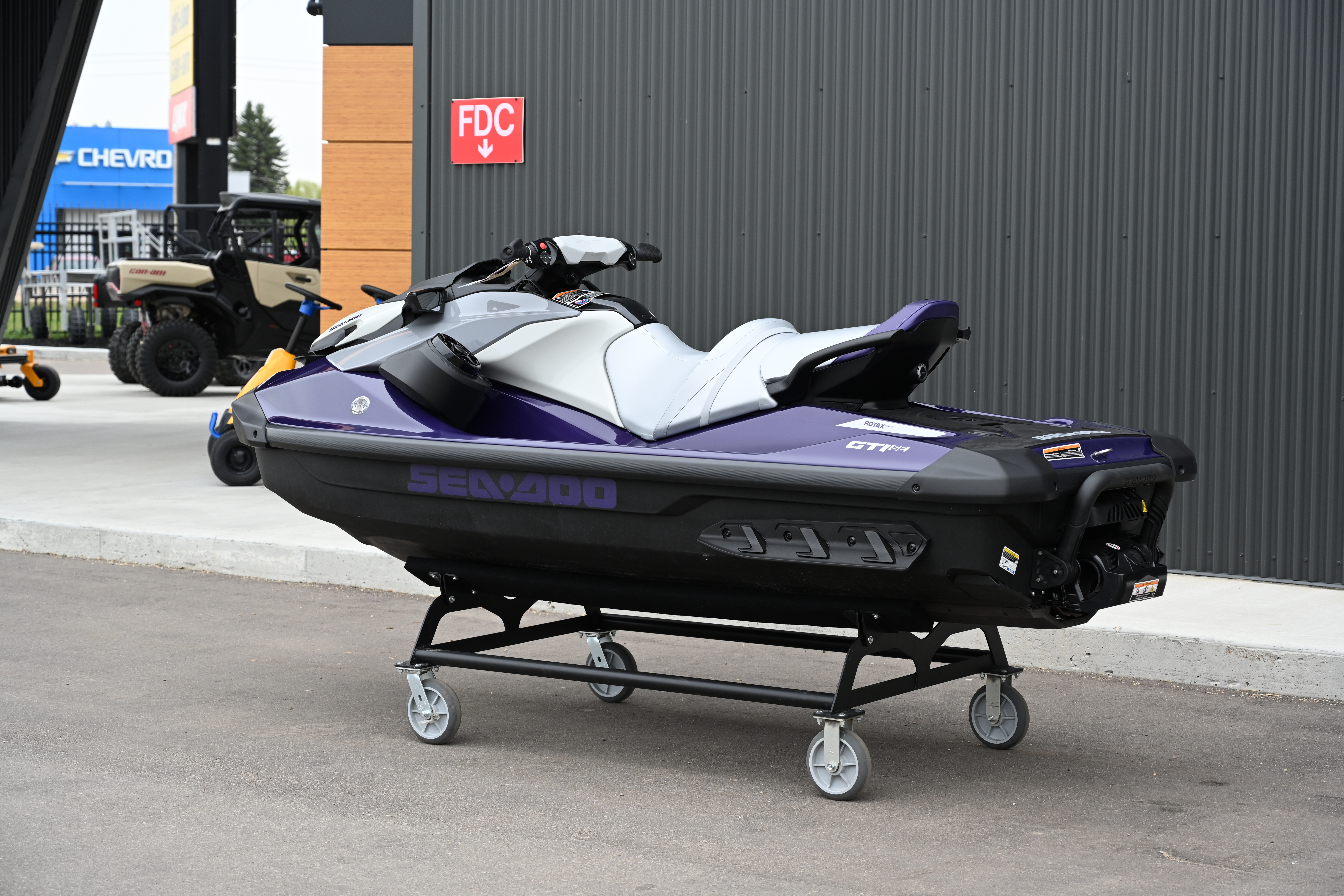 2025 Sea-Doo GTI SE 170 W/SOUND - Photo 4