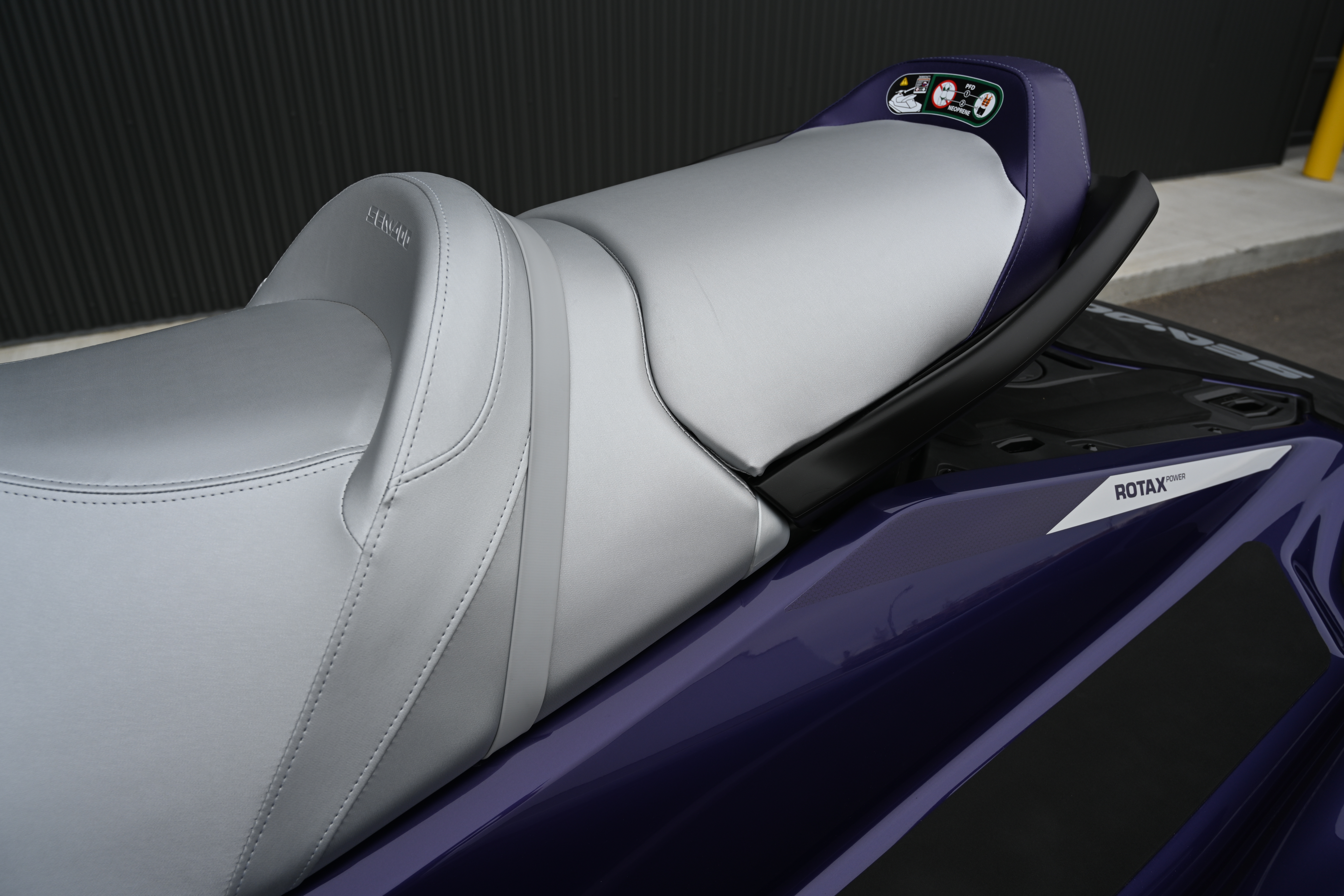 2025 Sea-Doo GTI SE 170 W/SOUND - Photo 11