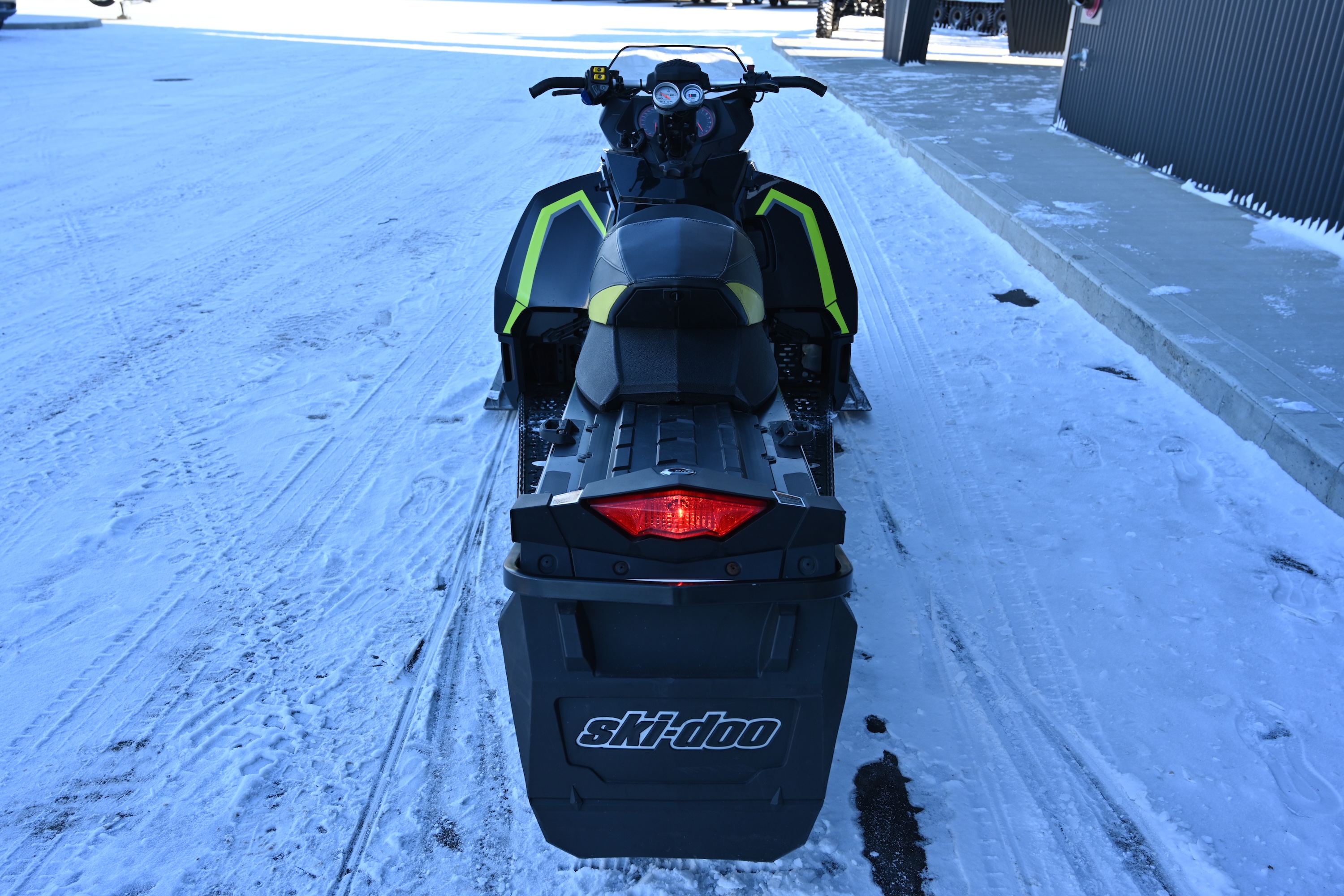 2014 Ski-Doo CUSTOM - Renegade® X® Rotax® 4-TEC® 1200 - Photo 4