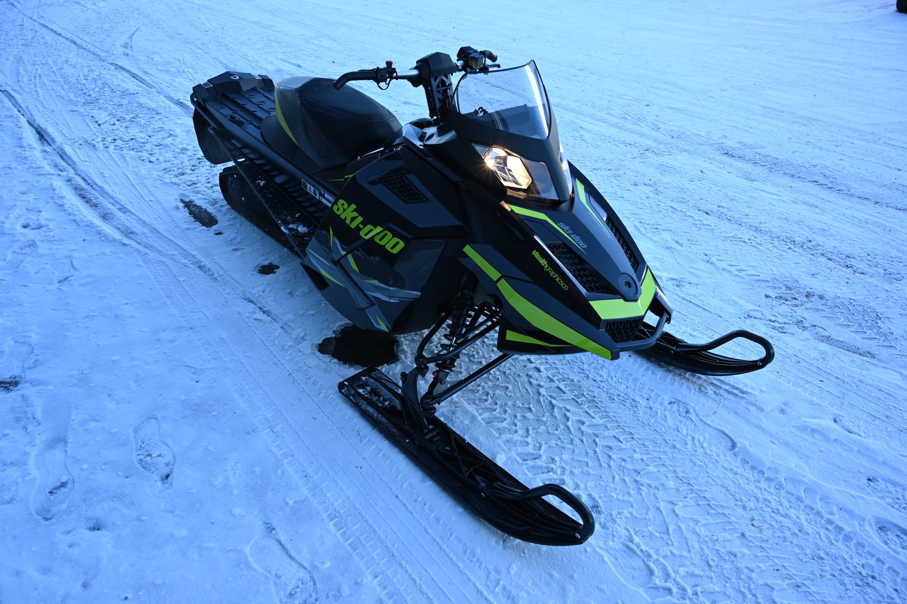 2014 Ski-Doo CUSTOM - Renegade® X® Rotax® 4-TEC® 1200 - Photo 6