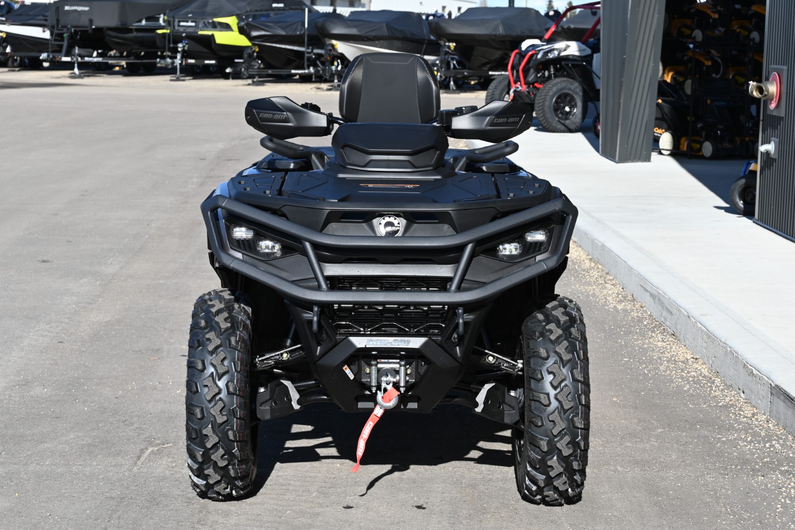 2025 Can-Am OUTLANDER MAX XT 850 - Photo 11