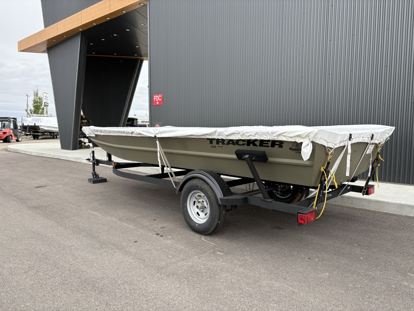 2026 Tracker Boats GRIZZLY 1754 - Photo 4