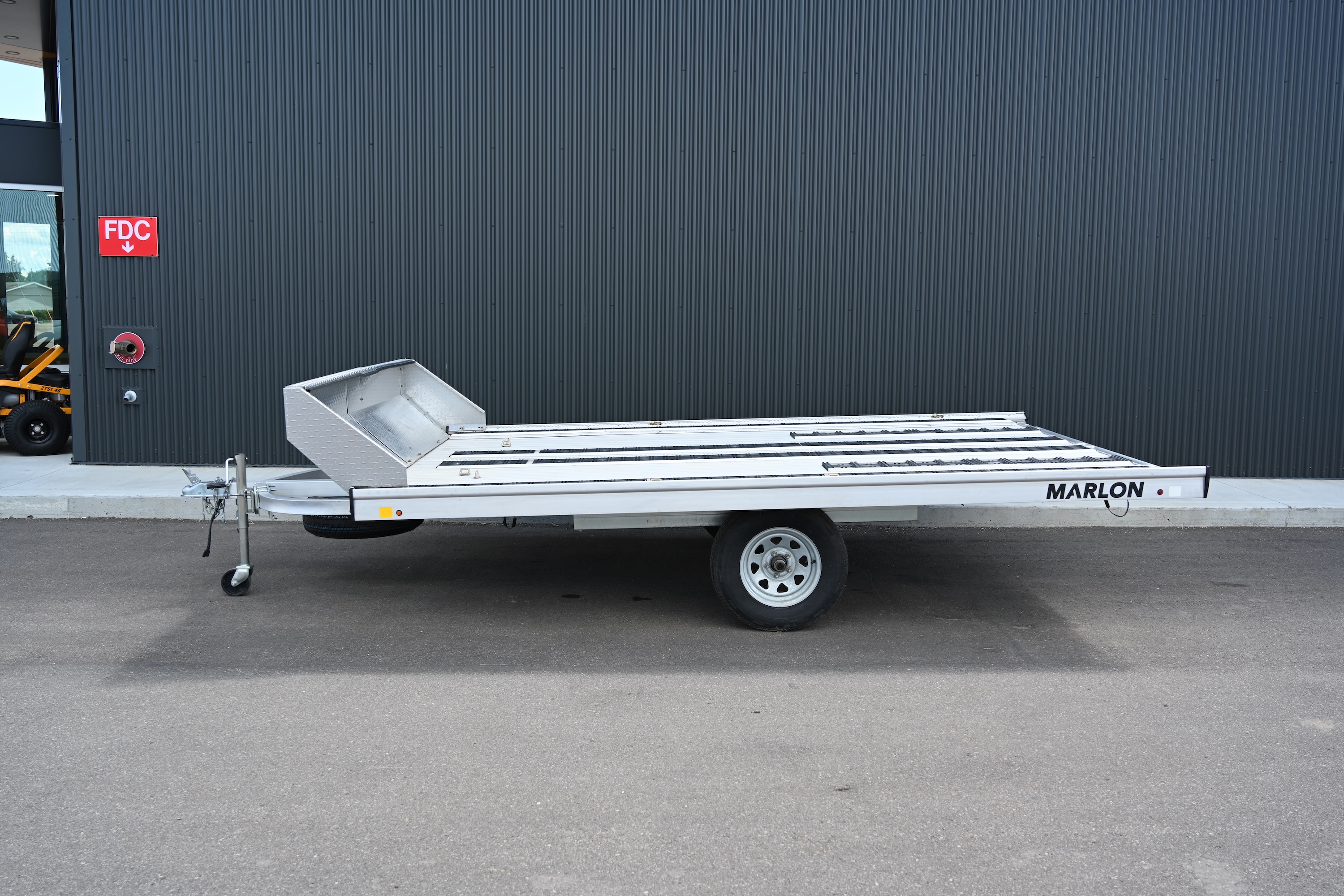 2022 Marlon Recreational Products Marlon 400-0006 12' Double Tilt Trailer - Photo 2