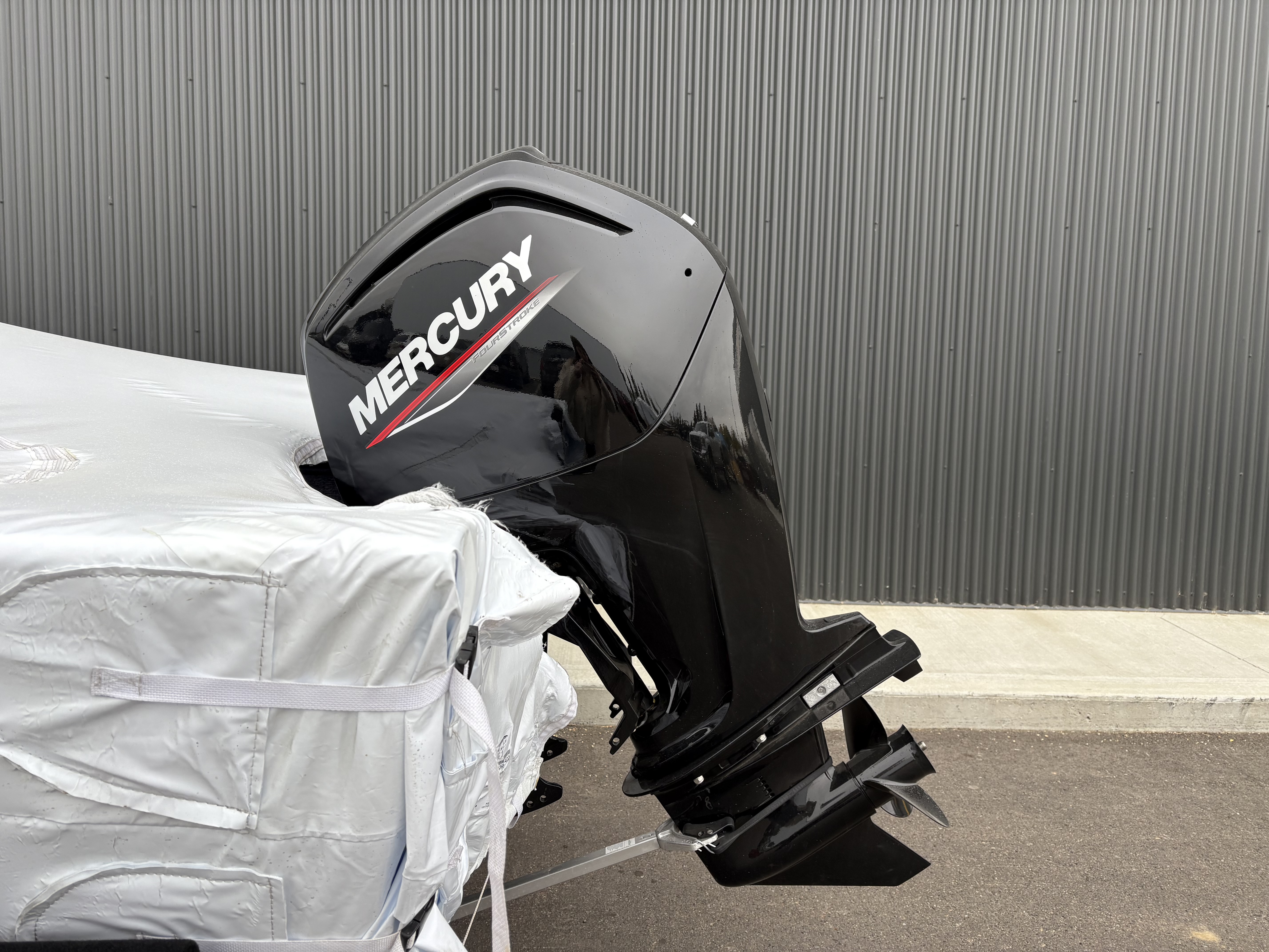 2026 Tracker Boats PRO GUIDE V16 WT - Photo 7
