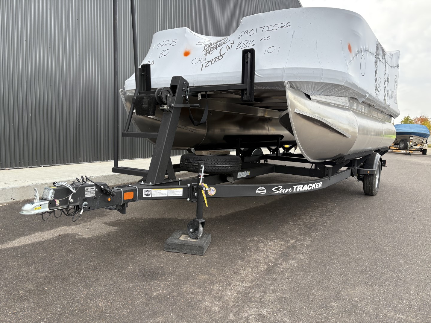 2026 Sun Tracker BASSBUGGY 16XLS - Photo 9