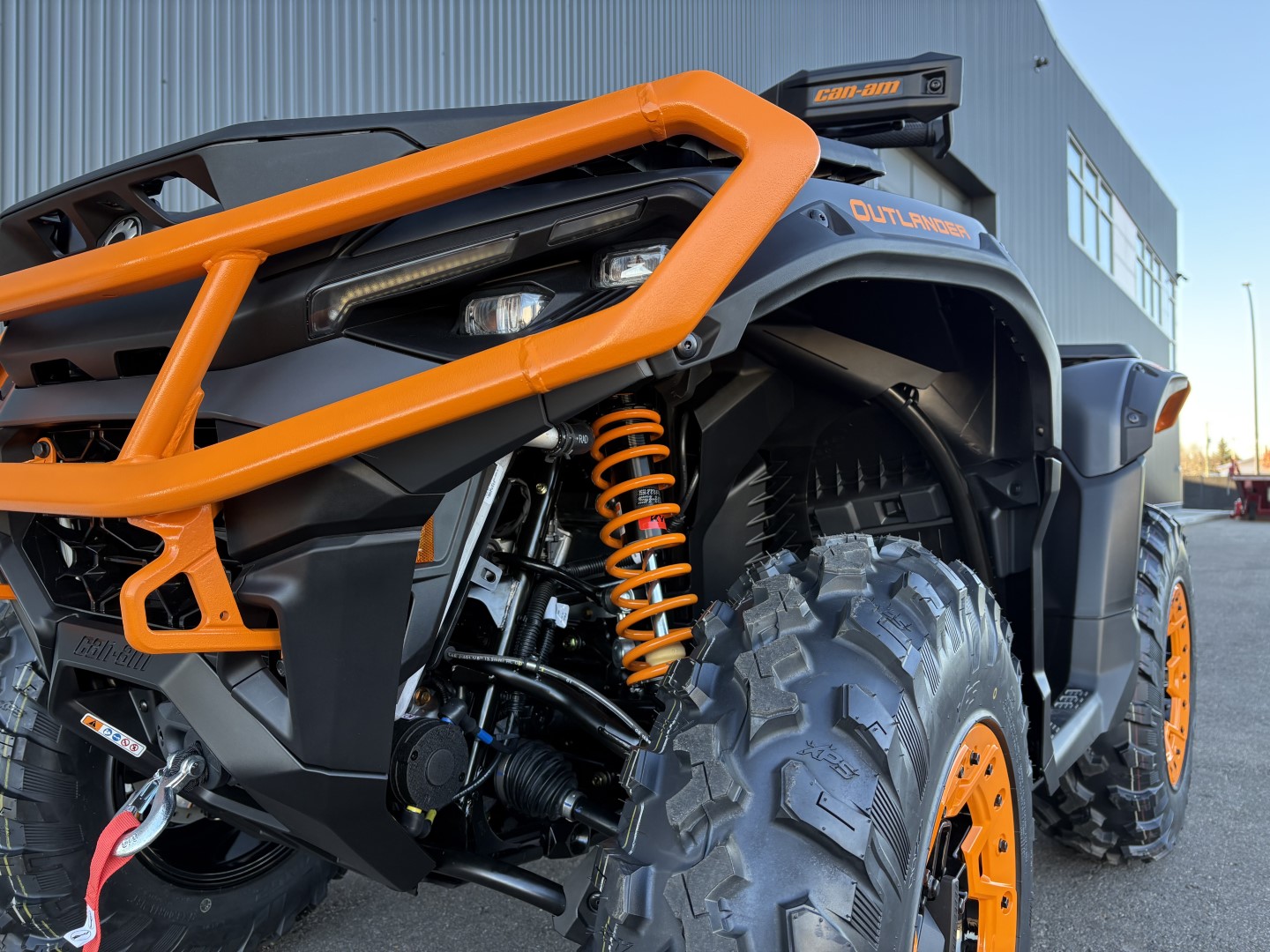 2026 Can-Am Outlander XT-P 1000R with Smart-Shox & 10.25 in. infotainment  4HTJ - Photo 8