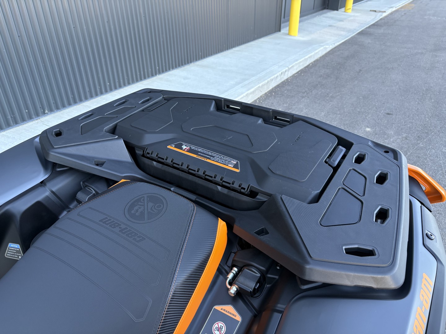 2026 Can-Am Outlander XT-P 1000R with Smart-Shox & 10.25 in. infotainment  4HTJ - Photo 15