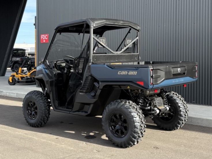2026 Can-Am Defender XT HD11 8CTB - Photo 3