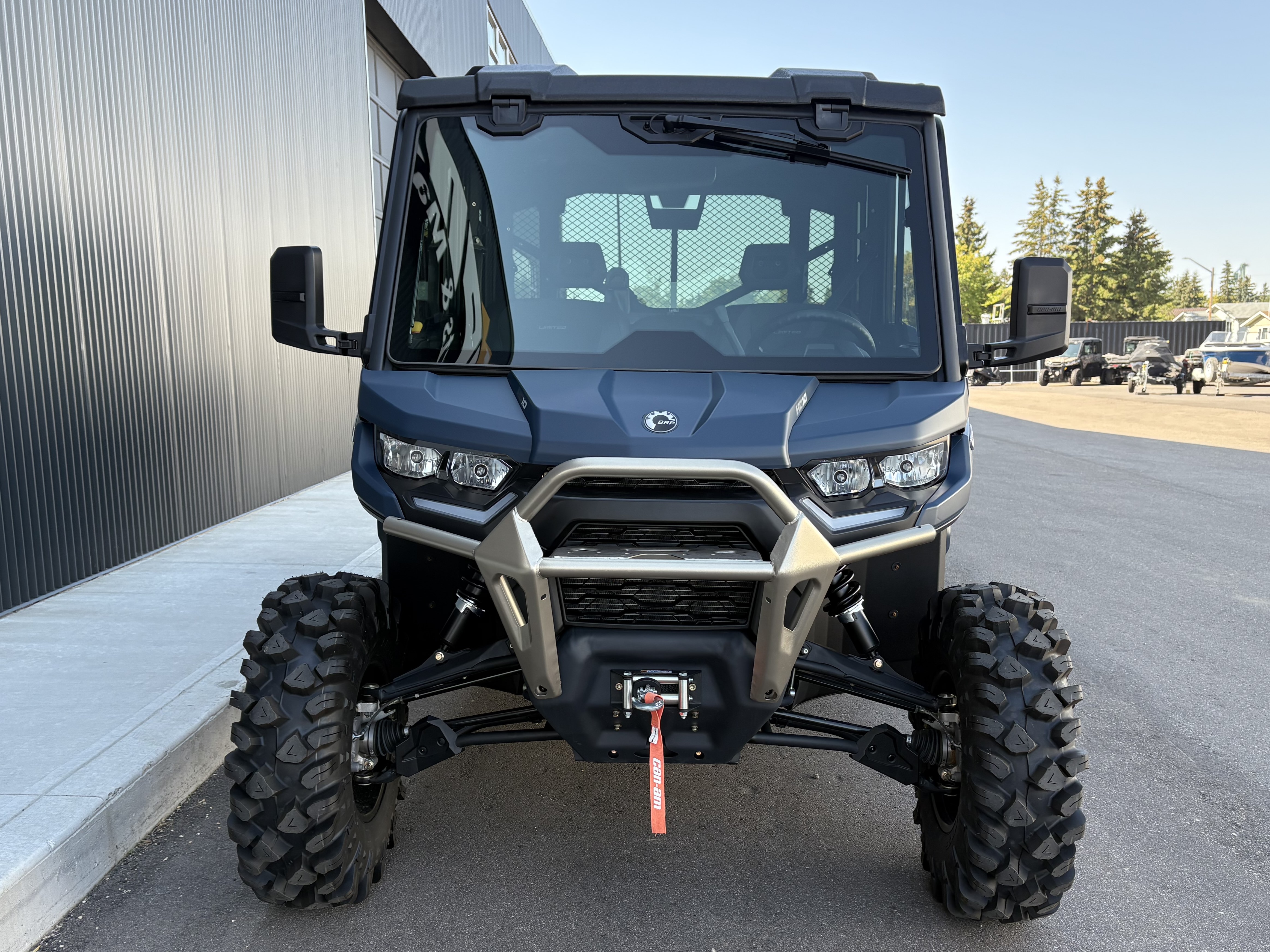 2025 Can-Am Defender MAX LIMITED CAB HD10  6MSD - Photo 7