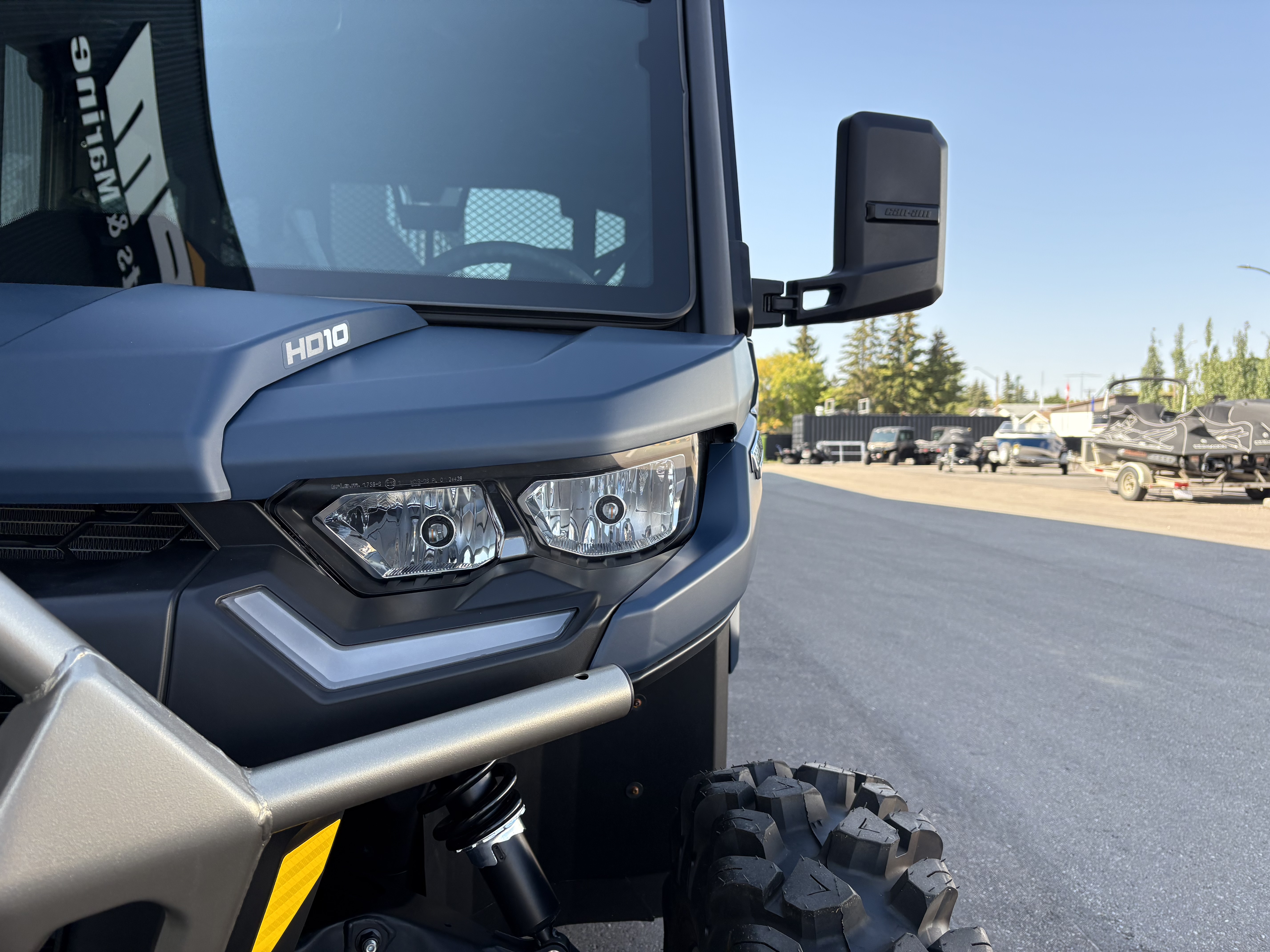 2025 Can-Am Defender MAX LIMITED CAB HD10  6MSD - Photo 10