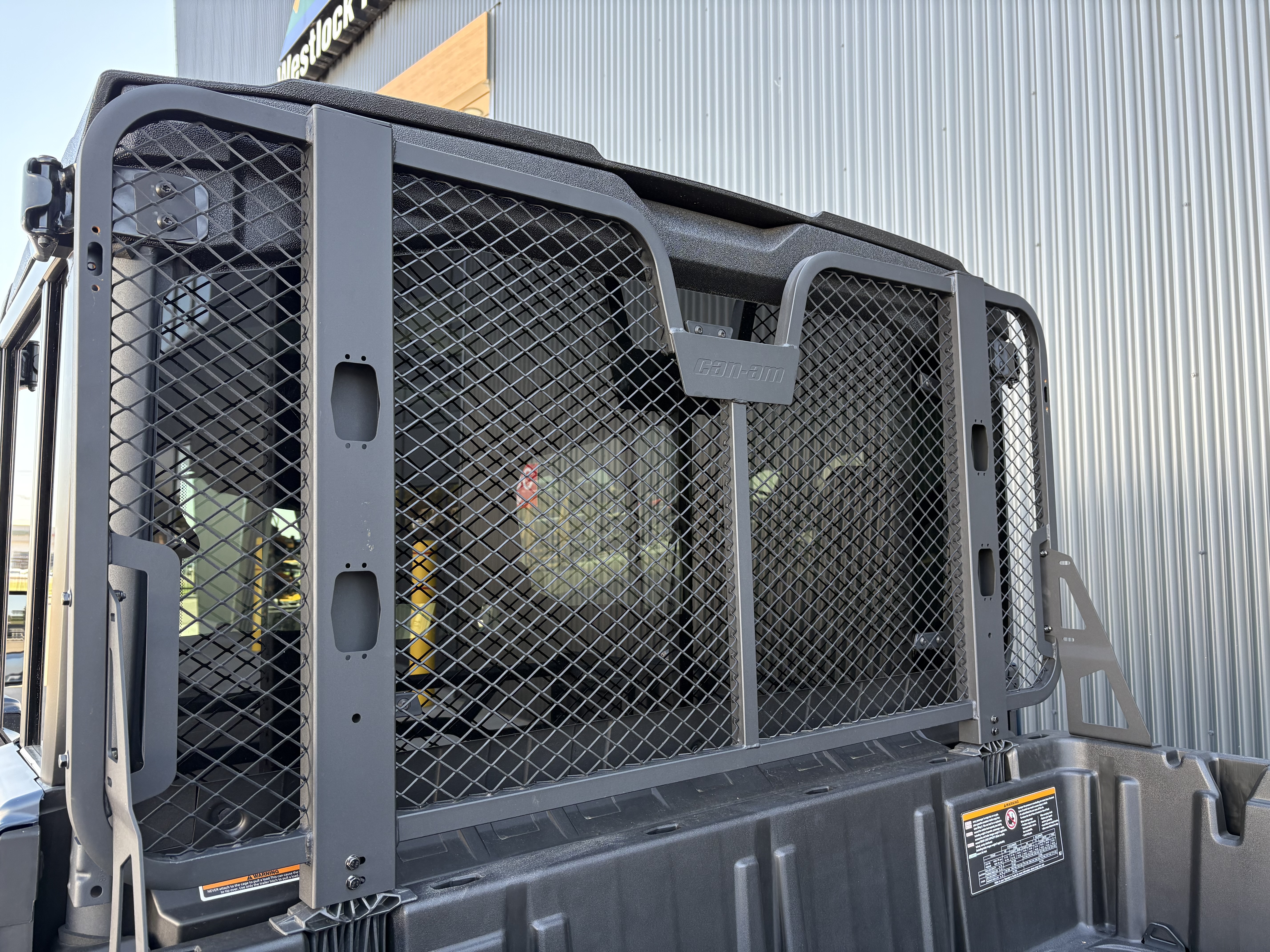 2025 Can-Am Defender MAX LIMITED CAB HD10  6MSD - Photo 14