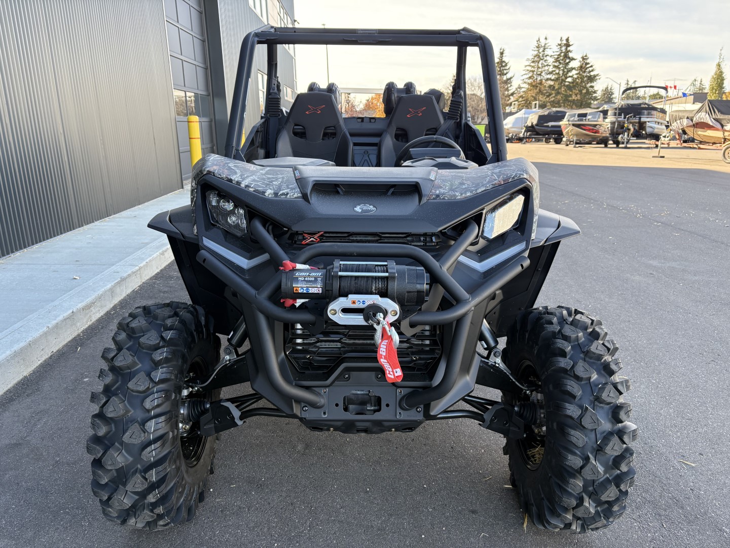 2026 Can-Am Commander XMR 1000R - Photo 7