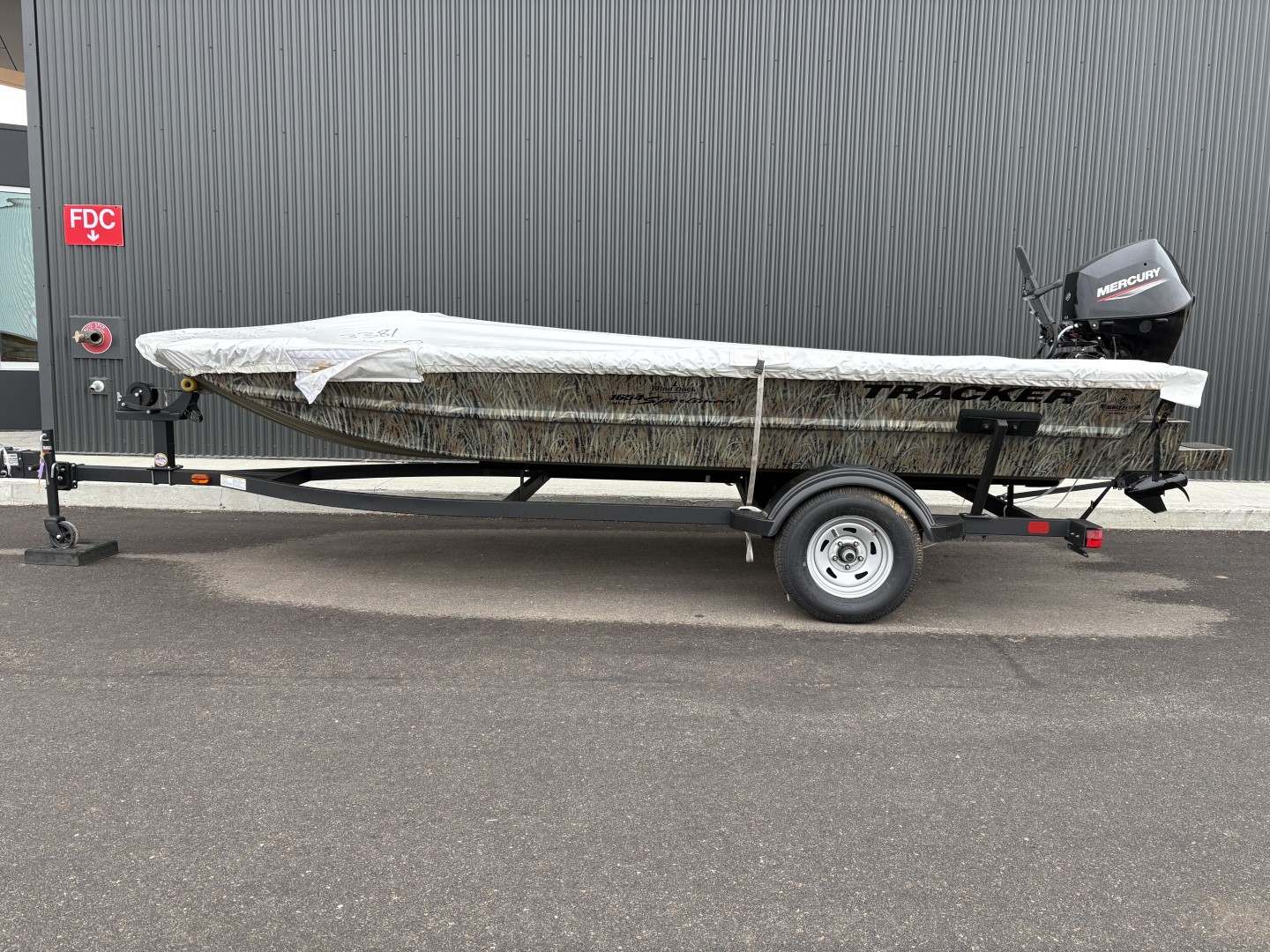 2026 Tracker Boats GRIZZLY 1654 SPORTSMAN JON 30HP - Photo 4