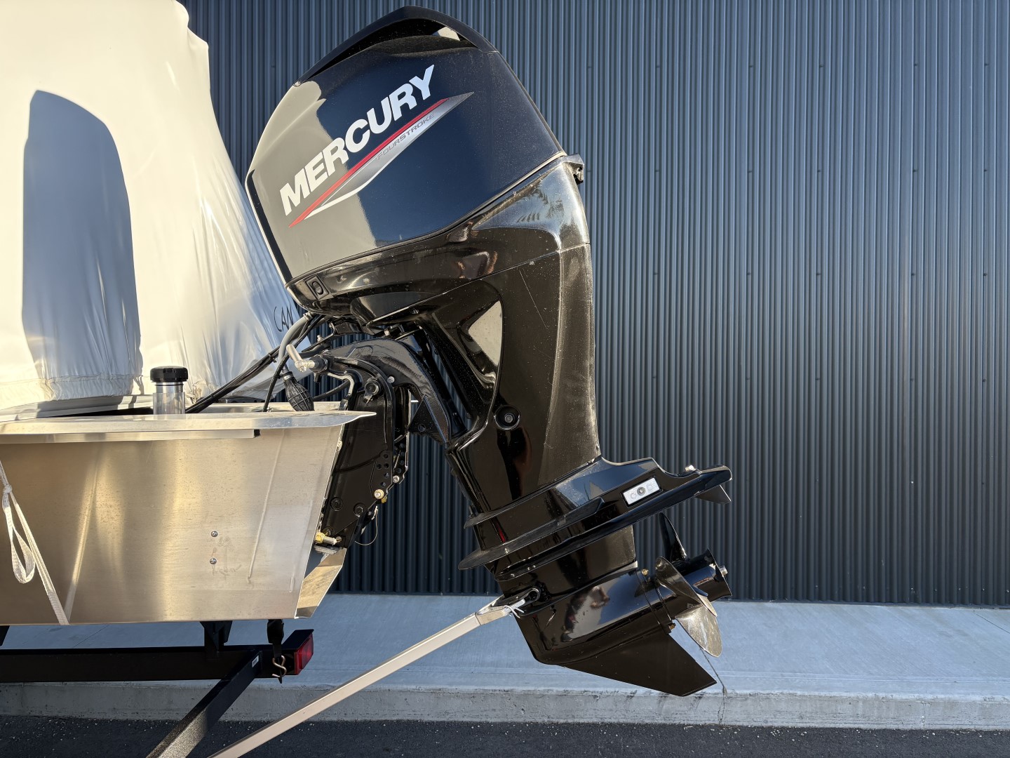 2026 Sun Tracker Party Barge® 18 DLX-B086947 - Photo 5