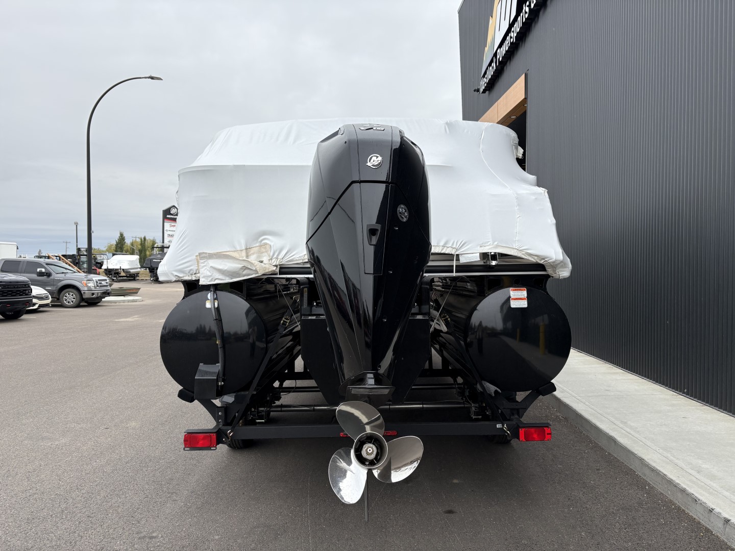 2025 Ranger Boats REATA 223FC 200L - Photo 7