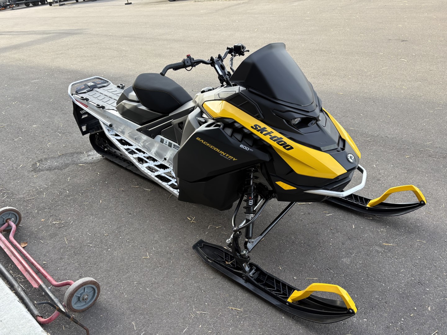 2026 Ski-Doo BACKCOUNTRY SPORT (39") 600 EFI PowderMax 2.0" E.S.   -UBTA - Photo 6