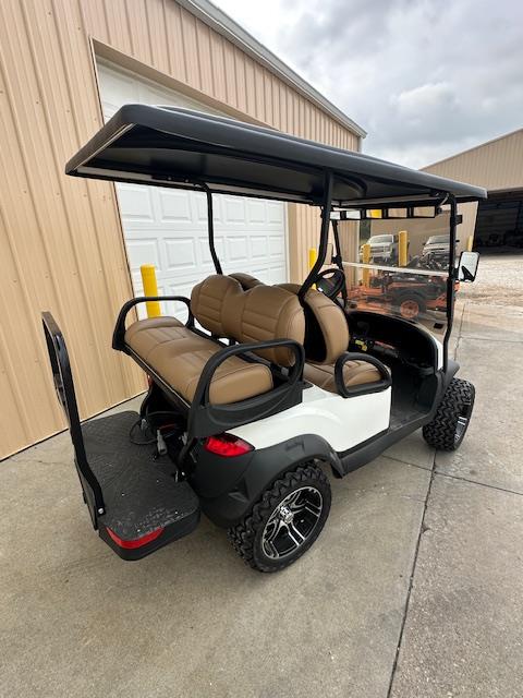 2024 Club Car V4L