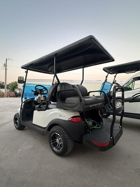 2027 Club Car Onward photo 2