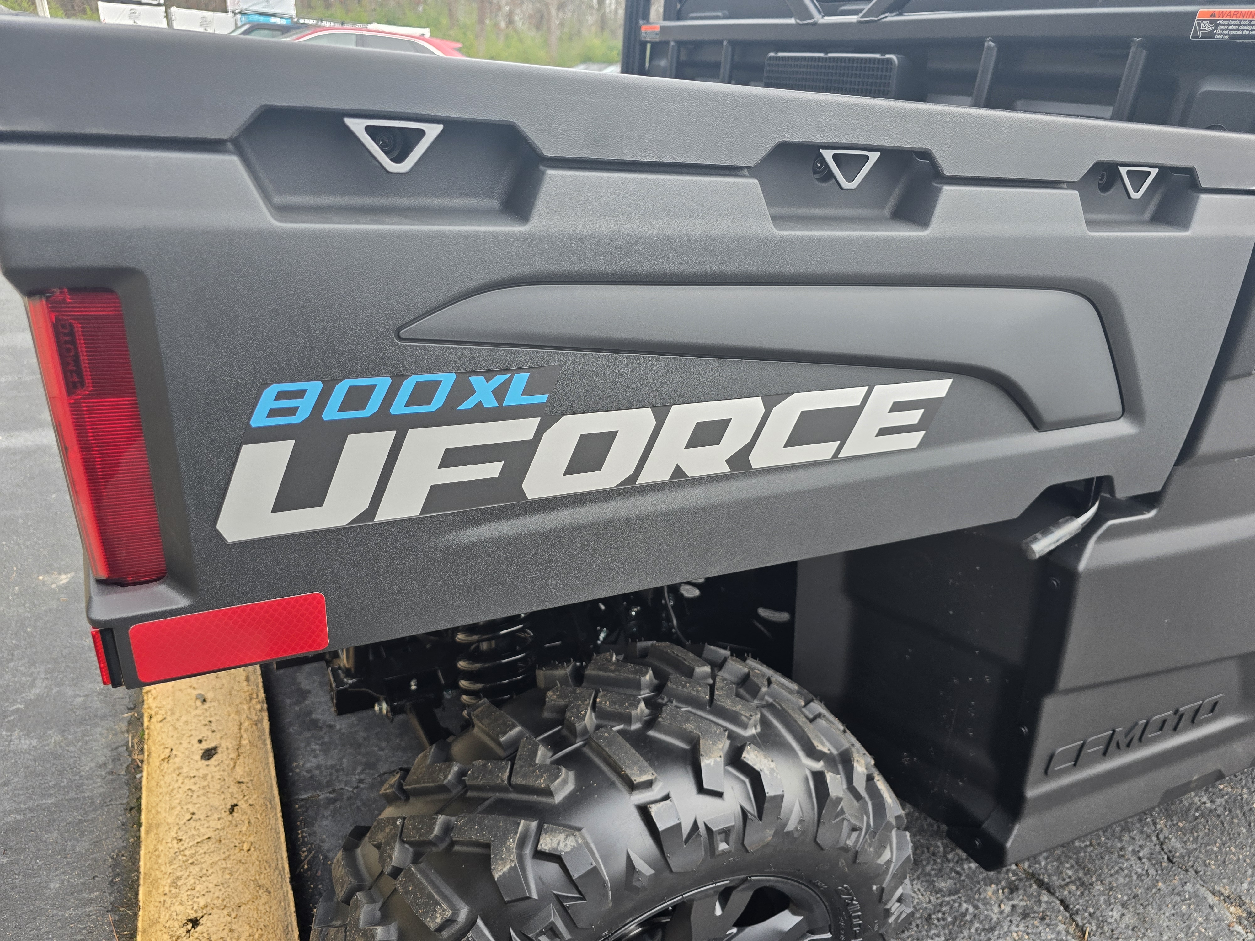 2025 CFMOTO UFORCE 800 XL - Photo 10