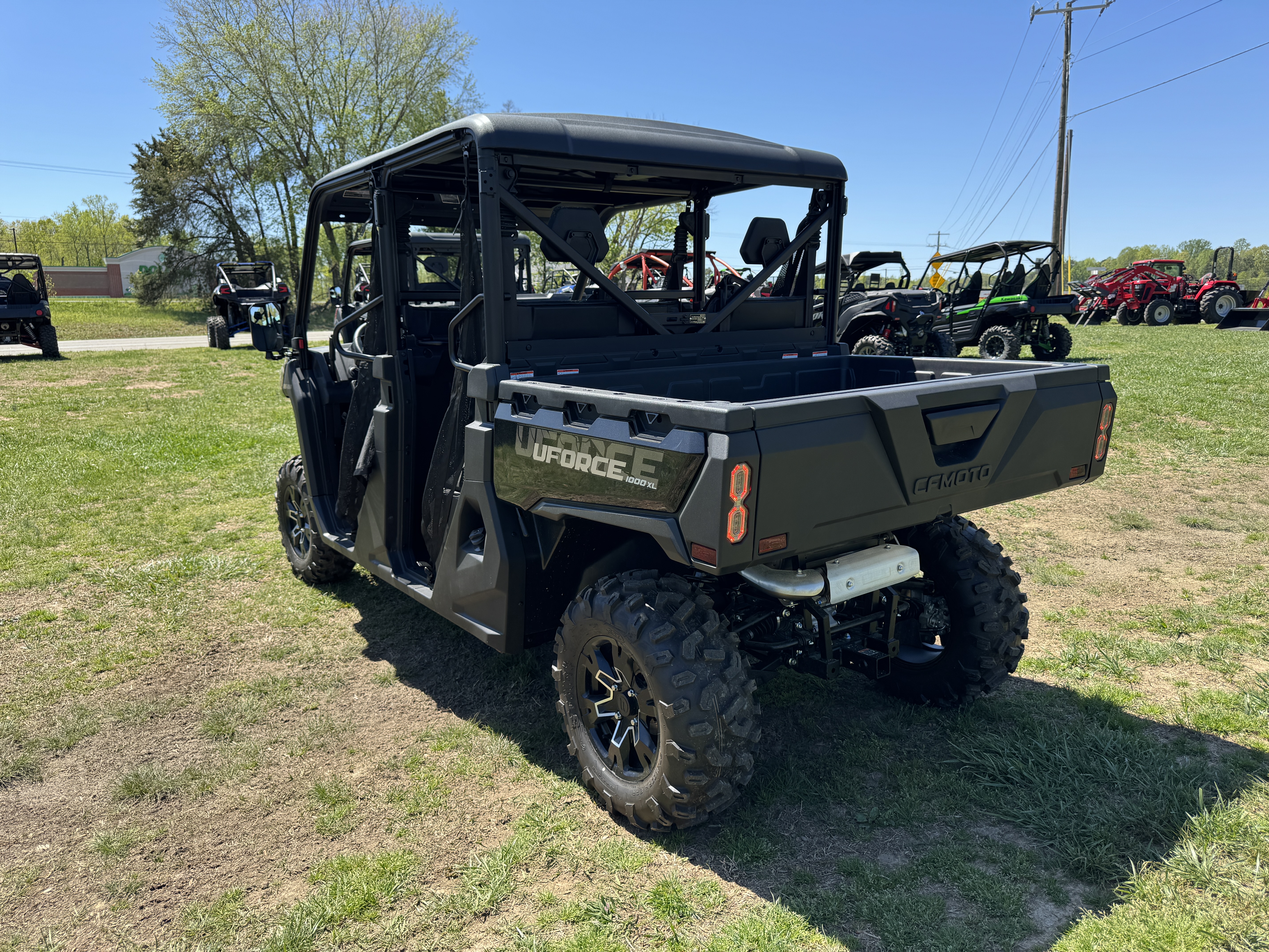 2025 CFMOTO UFORCE 1000 XL - Photo 8