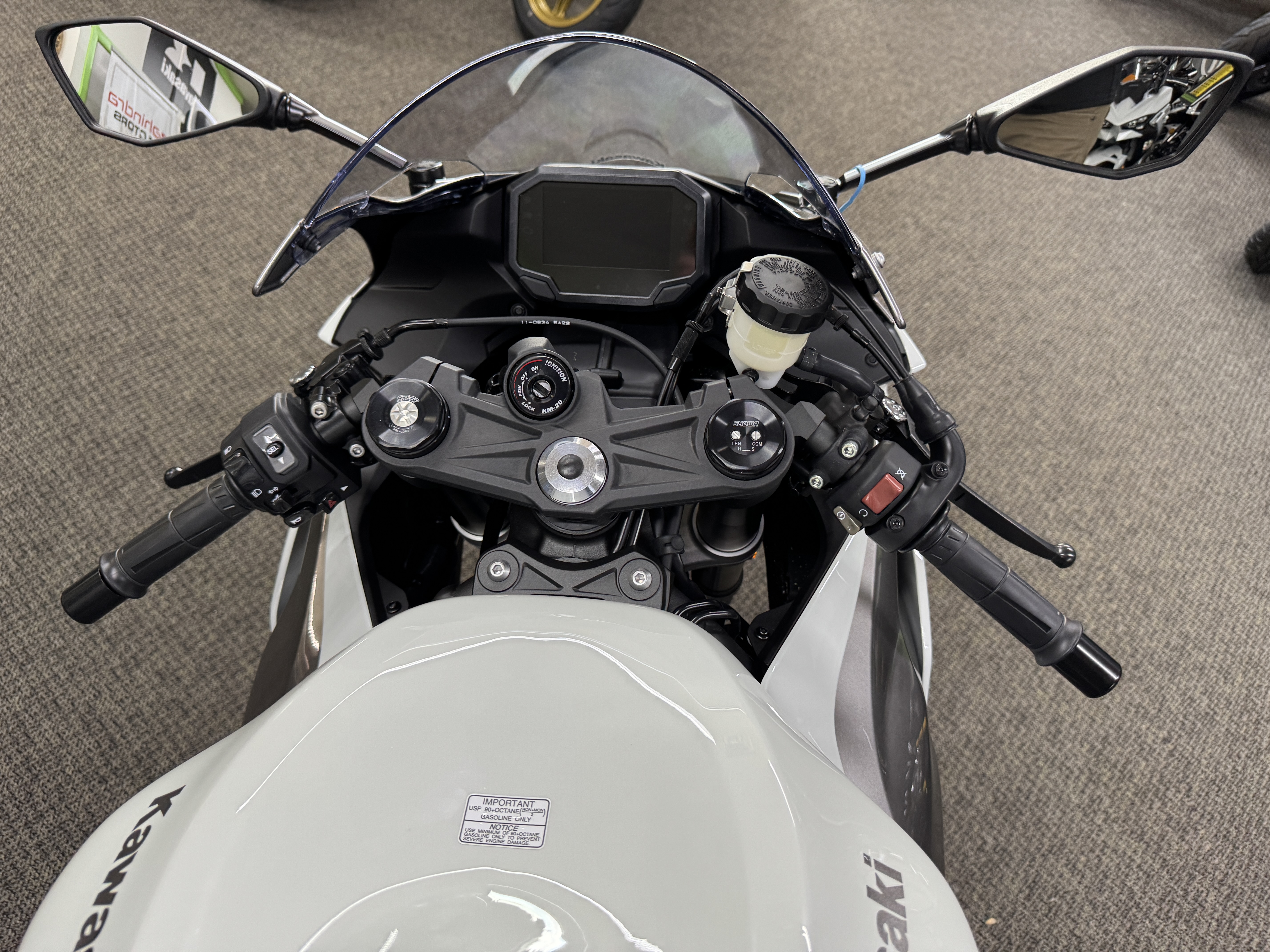 2025 Kawasaki Ninja® ZX™-6R ABS - Photo 3