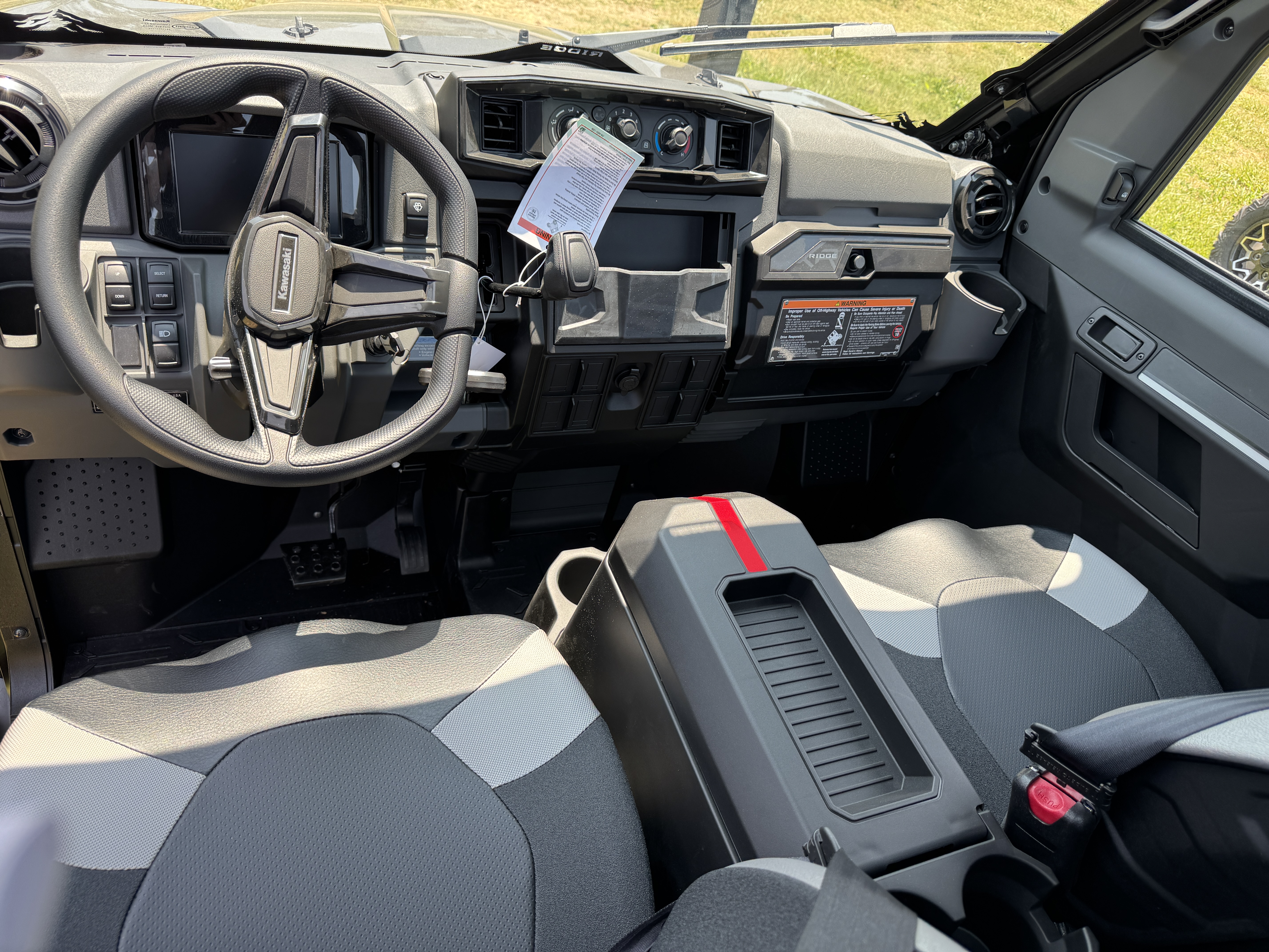 2025 Kawasaki RIDGE® XR HVAC - Photo 10