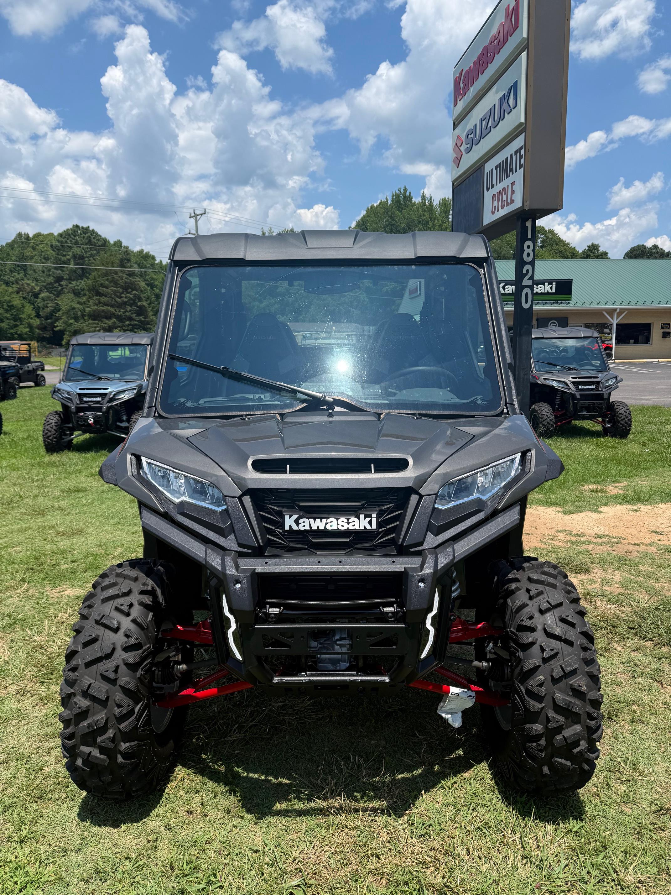 2025 Kawasaki RIDGE® XR Crew HVAC - Photo 2