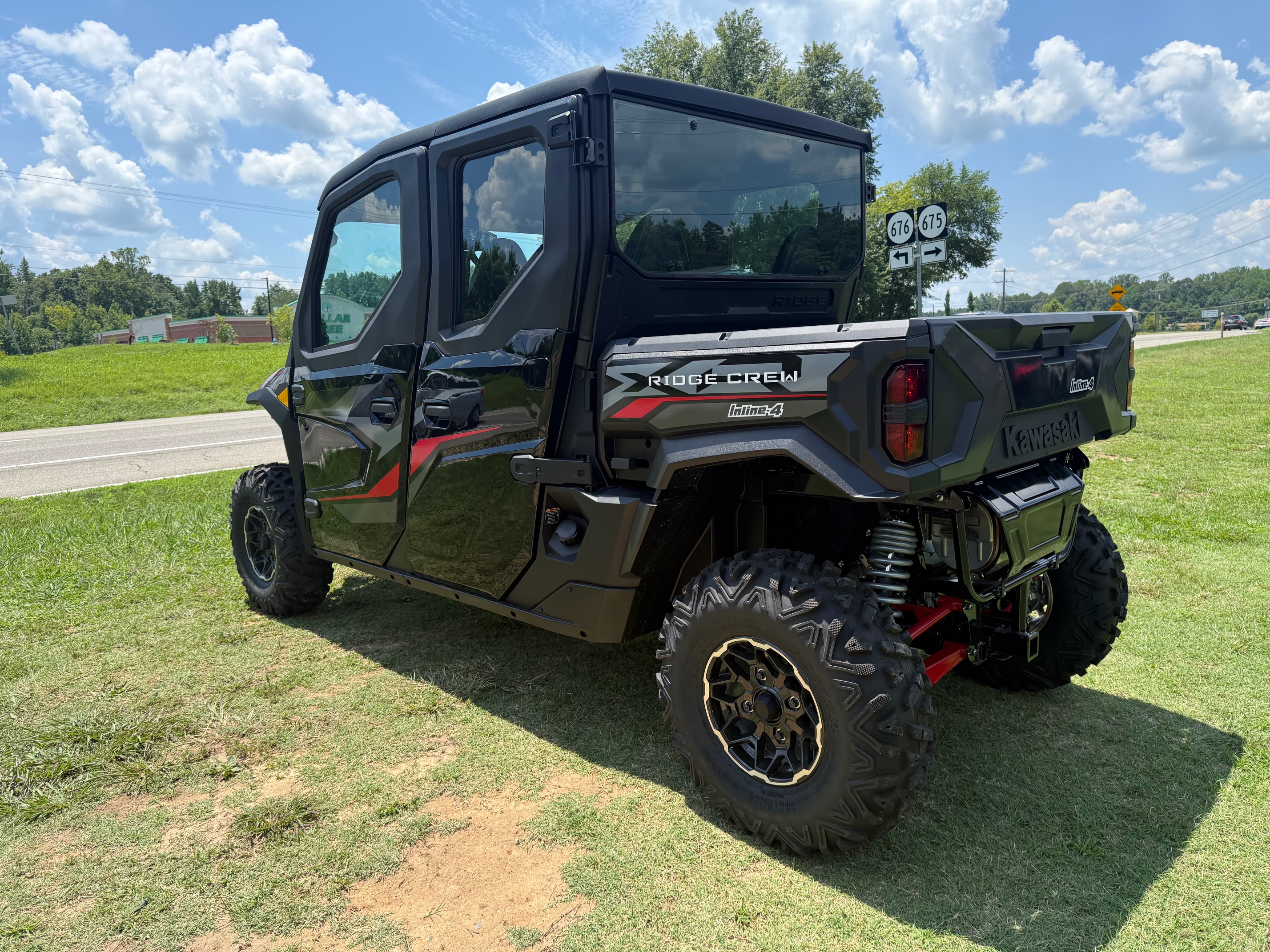 2025 Kawasaki RIDGE® XR Crew HVAC - Photo 6
