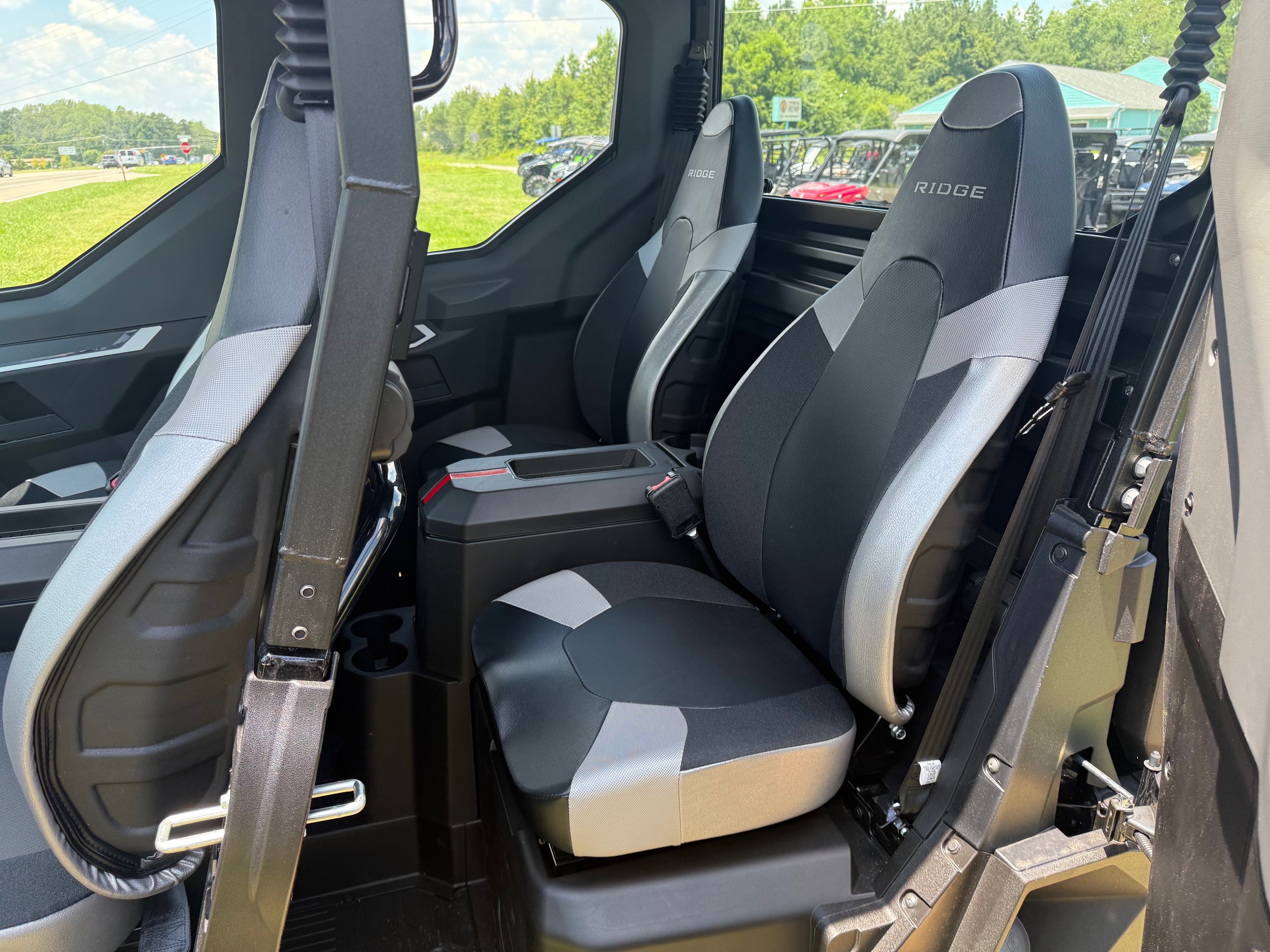 2025 Kawasaki RIDGE® XR Crew HVAC - Photo 10
