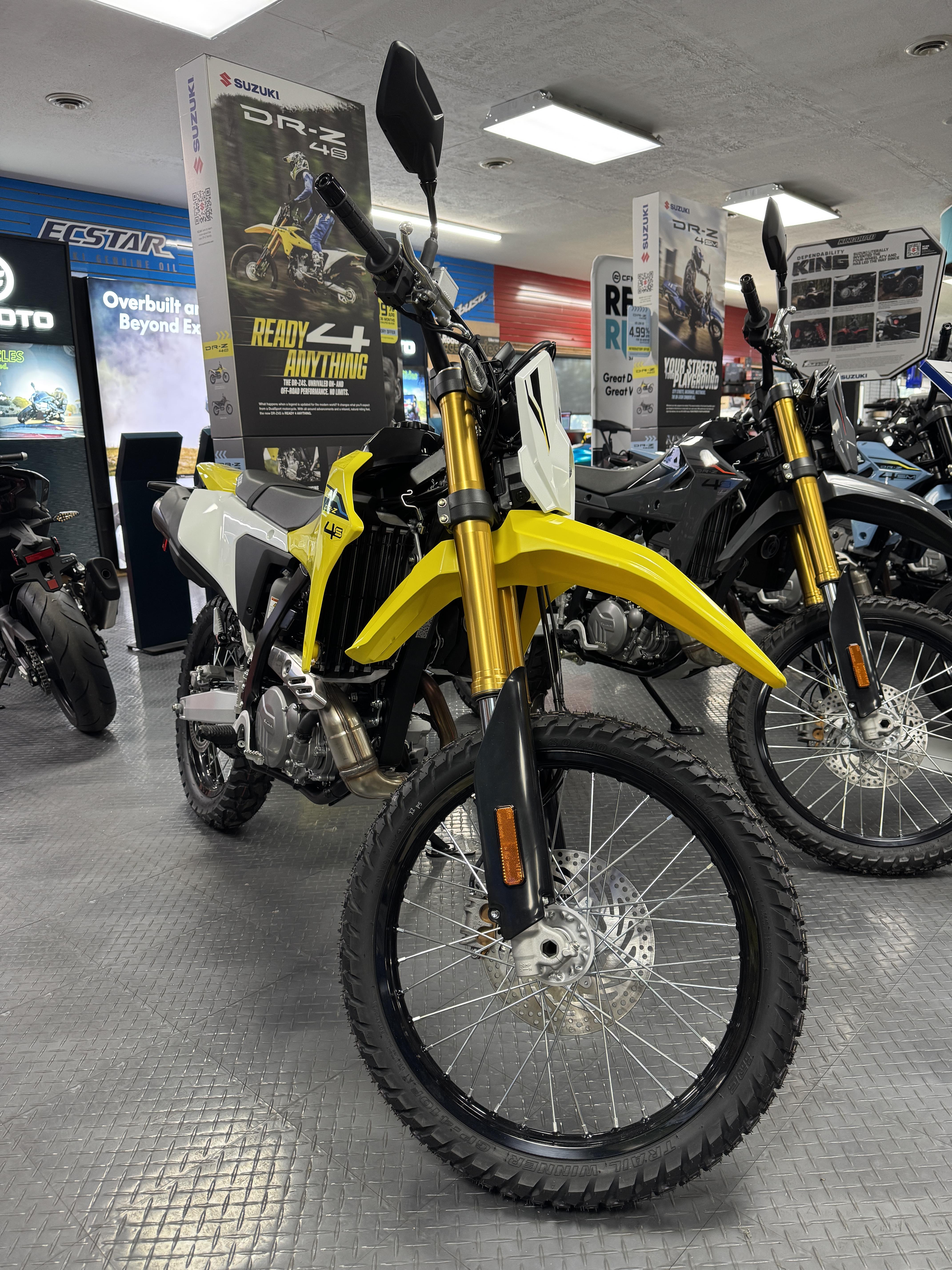 2025 Suzuki DR-Z 4S - Photo 2