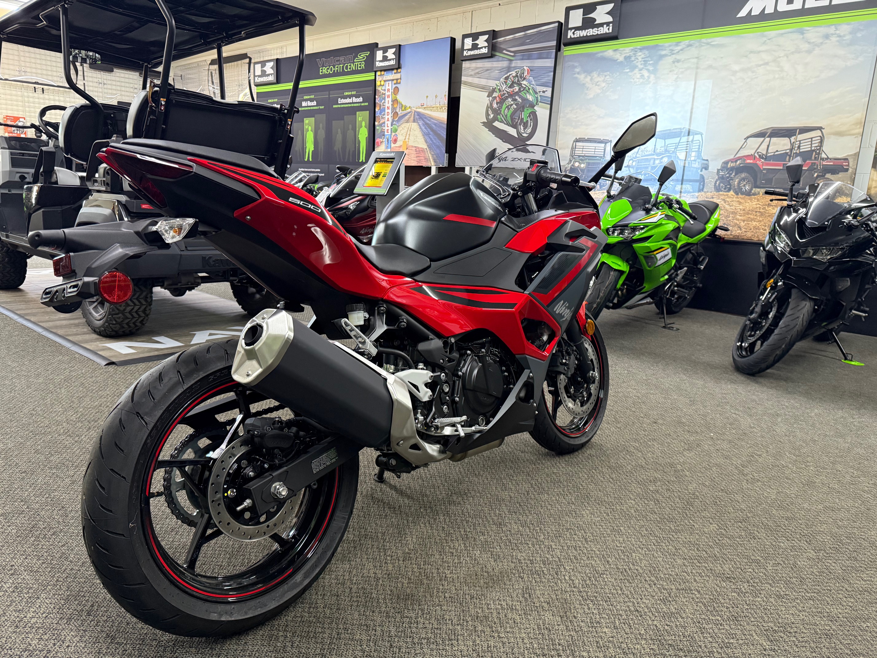 2025 Kawasaki Ninja® 500 ABS - Photo 4