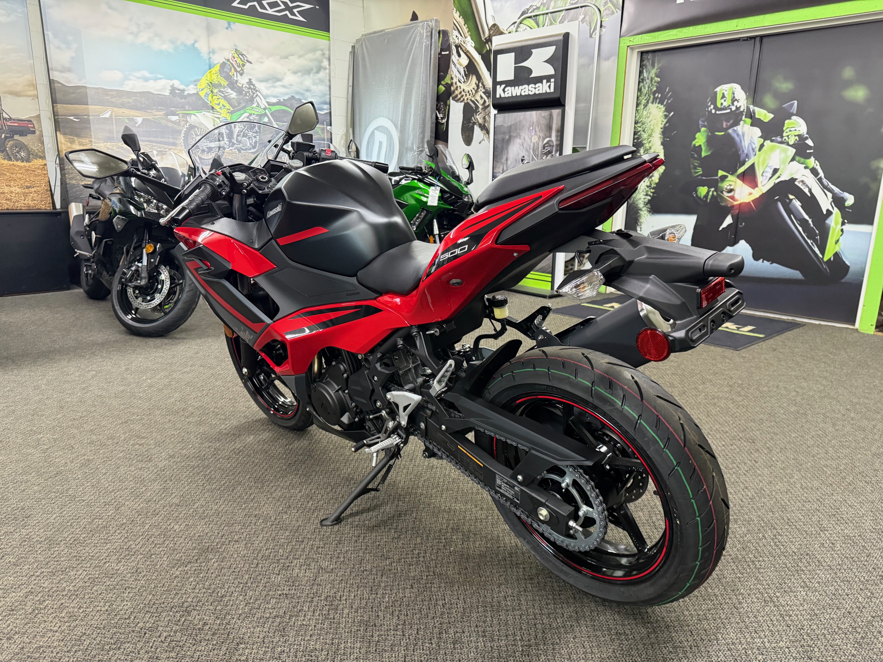 2025 Kawasaki Ninja® 500 ABS - Photo 6