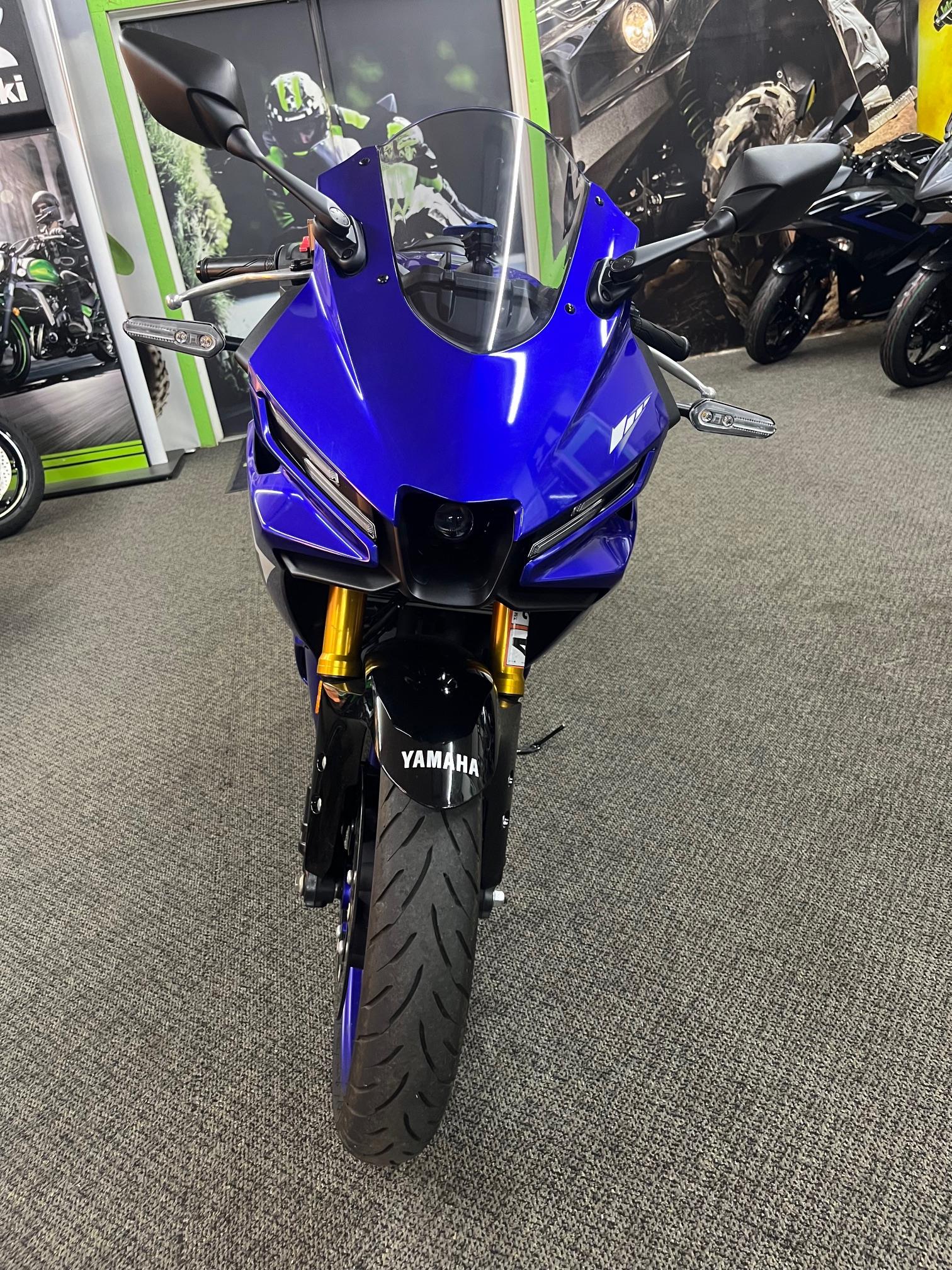 2025 Yamaha YZF R3 - Photo 5
