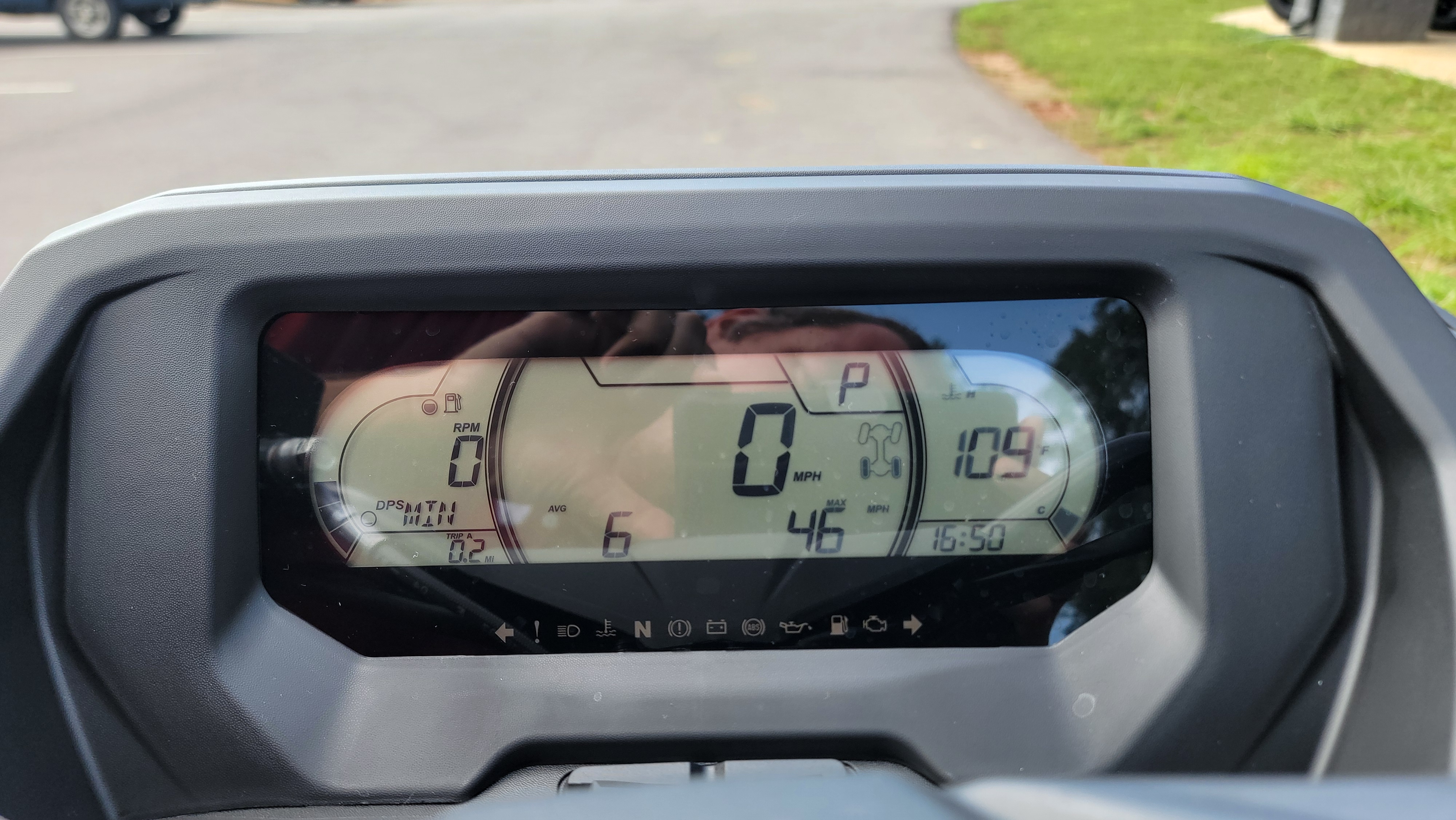 2025 Can-Am Outlander MAX XT 850 - Photo 17