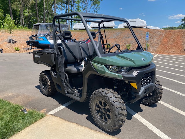 2025 Can-Am Defender DPS HD7 Compass Green - Photo 19