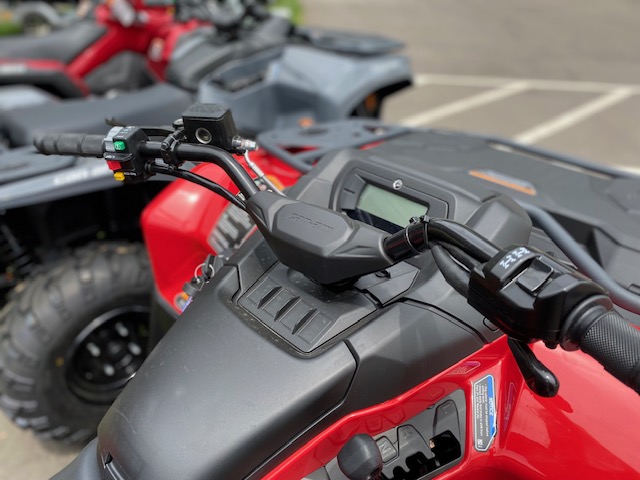 2025 Can-Am Outlander DPS 700 - Photo 9