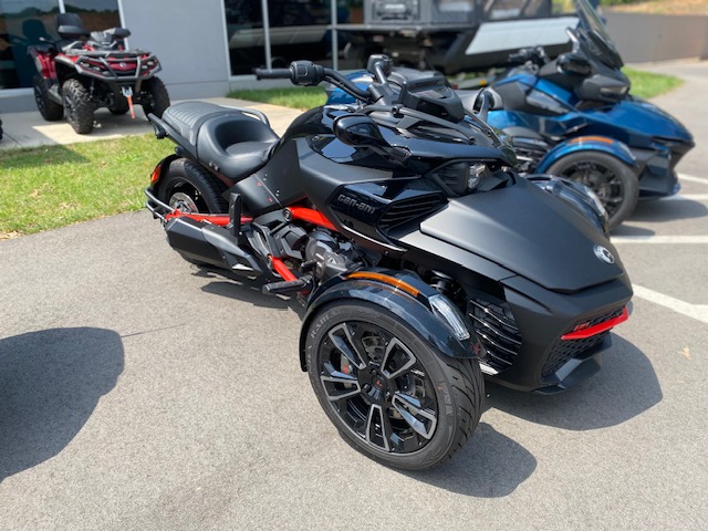 2025 Can-Am Spyder F3 S - Photo 16