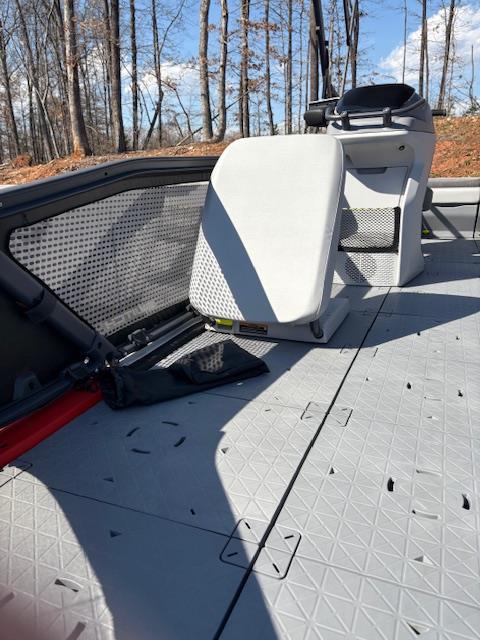2024 Sea-Doo Switch® Sport 21 - 230 hp - Photo 6