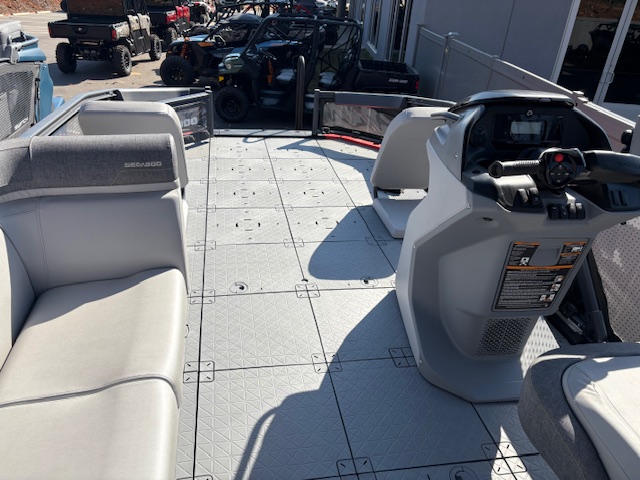 2024 Sea-Doo Switch® Sport 21 - 230 hp - Photo 16