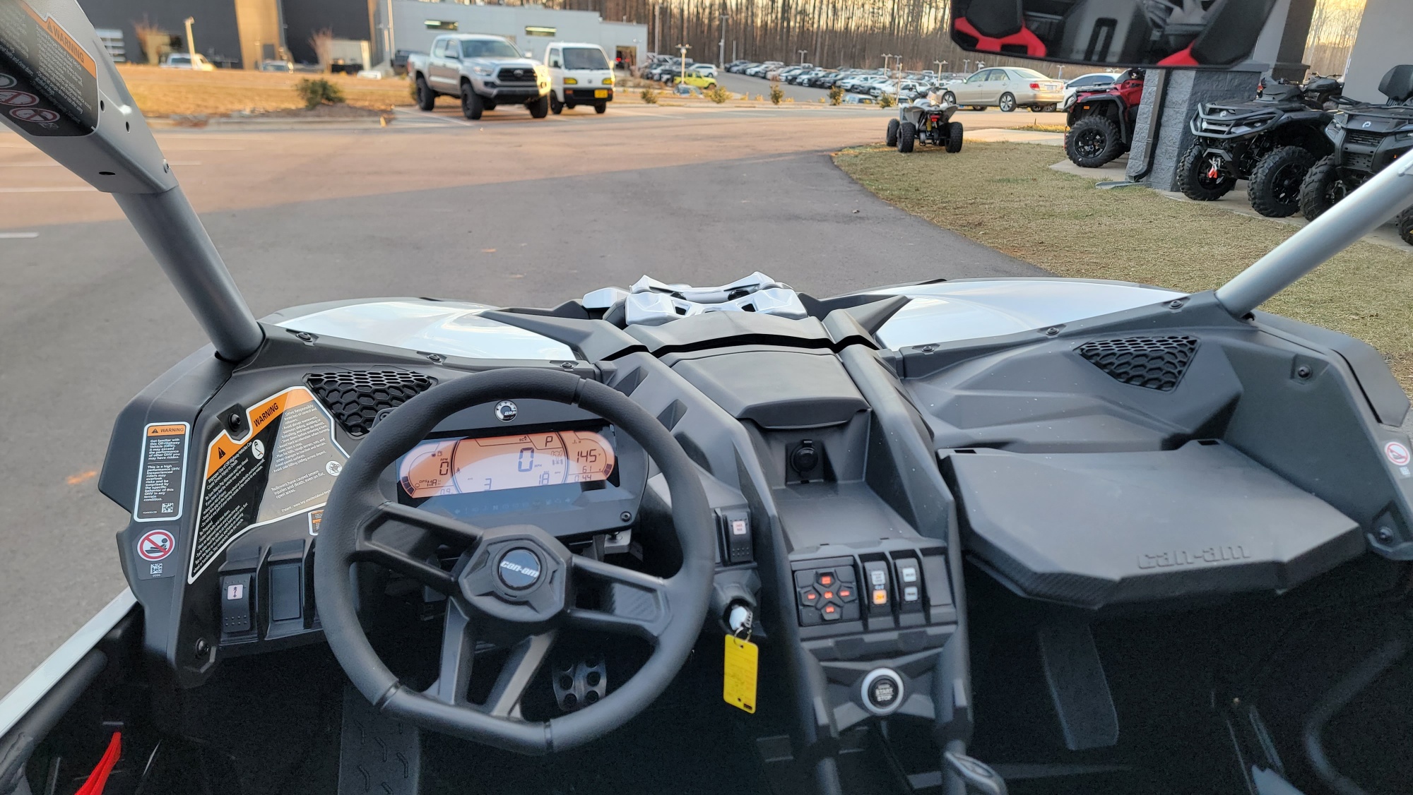 2025 Can-Am Maverick X3 X mr TURBO RR 72 - Photo 17