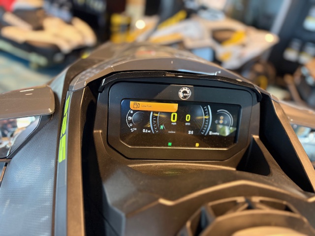 2025 Sea-Doo RXT-X 325 - Photo 12