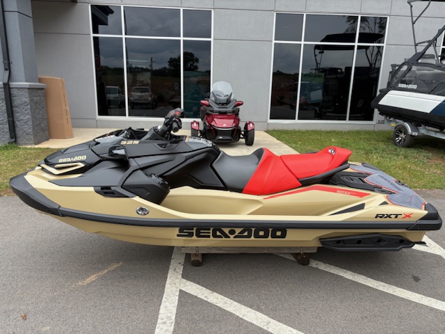 2025 Sea-Doo RXT-X 325 - Photo 3