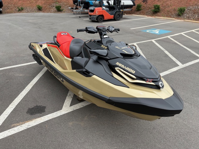 2025 Sea-Doo RXT-X 325 - Photo 7